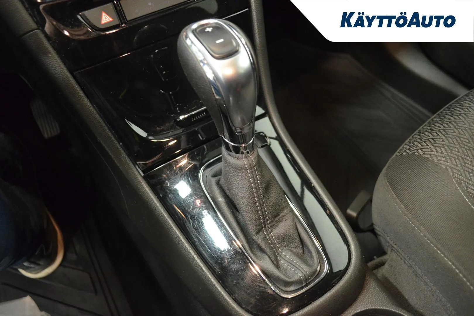 OPEL Mokka GNF-252 carousel image