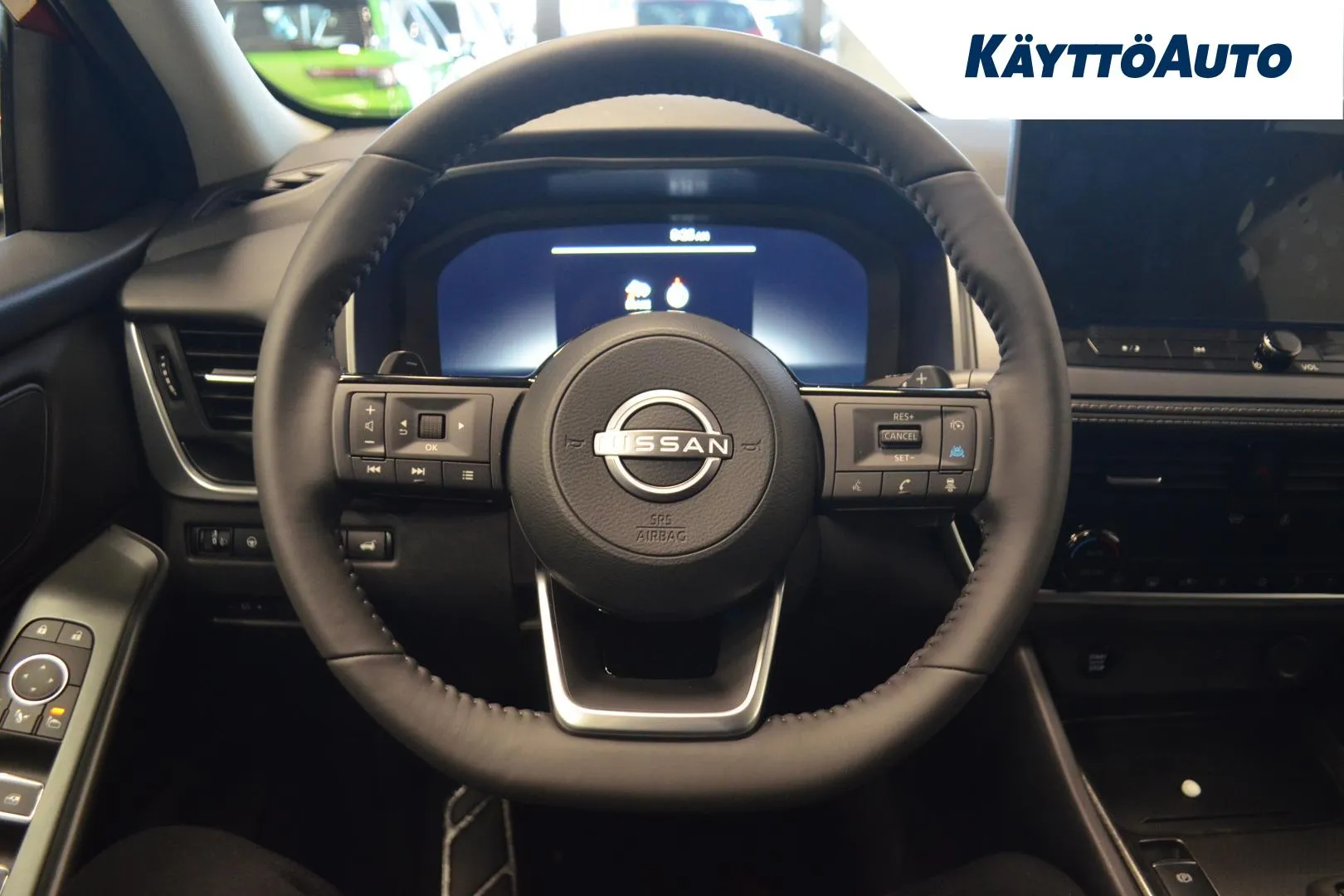 Nissan Qashqai SRN-606 carousel image