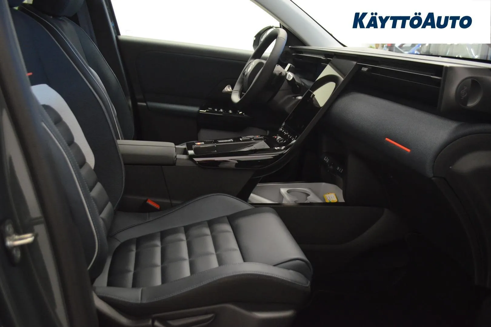 CITROEN C5 Aircross SRN-820 carousel image