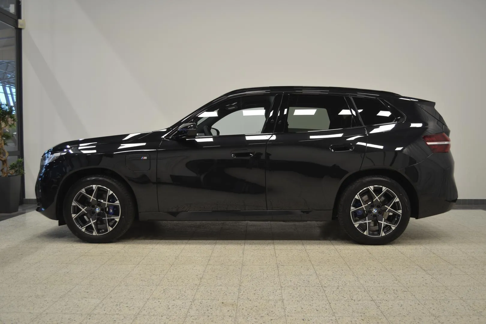 BMW X3 CSL-266 carousel image