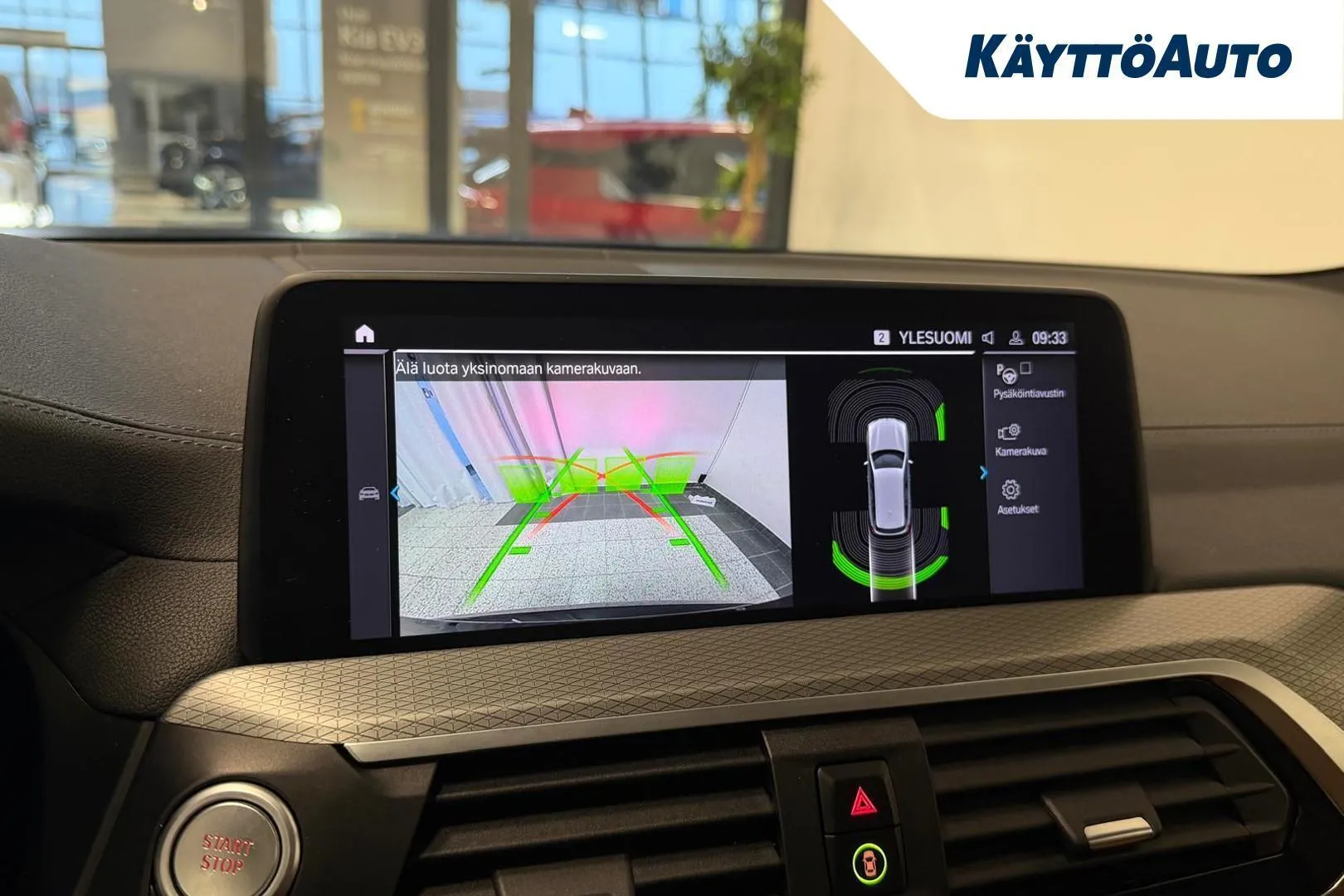 BMW X3 MZH-278 carousel image