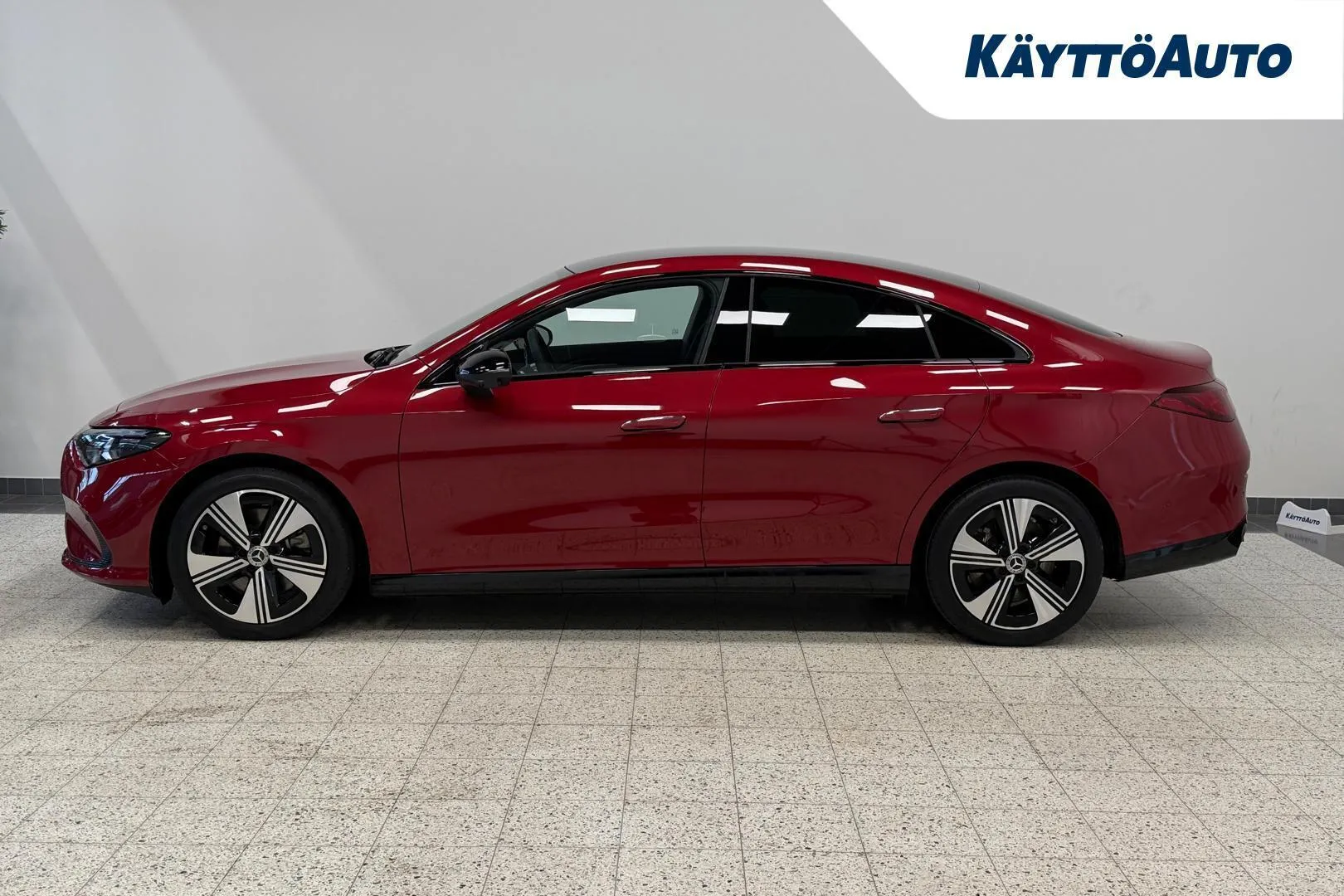 Mercedes-Benz CLA YMJ-377 carousel image