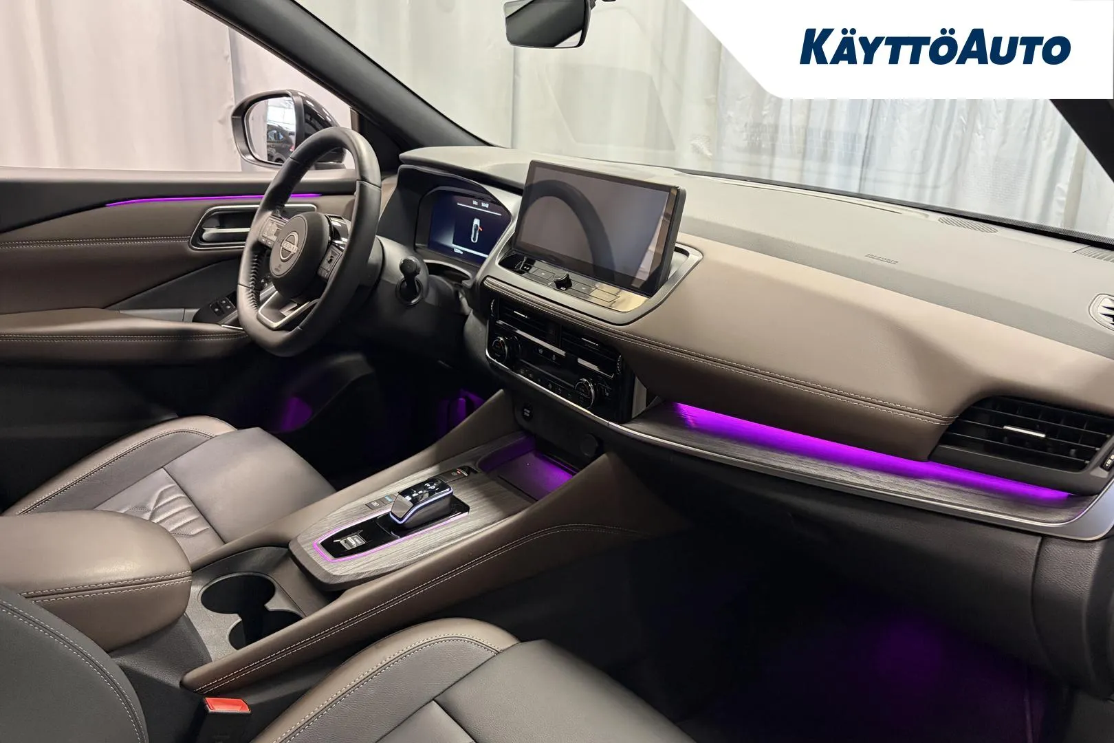 Nissan Qashqai KVV-393 carousel image