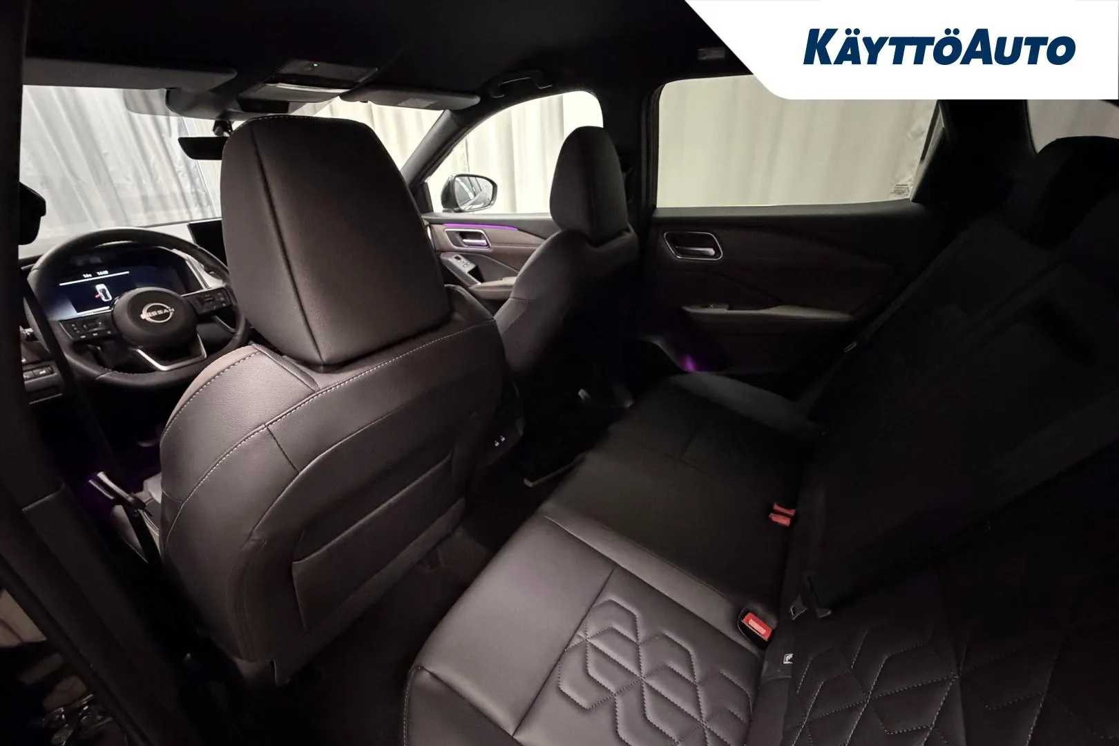 Nissan Qashqai KVV-393 carousel image