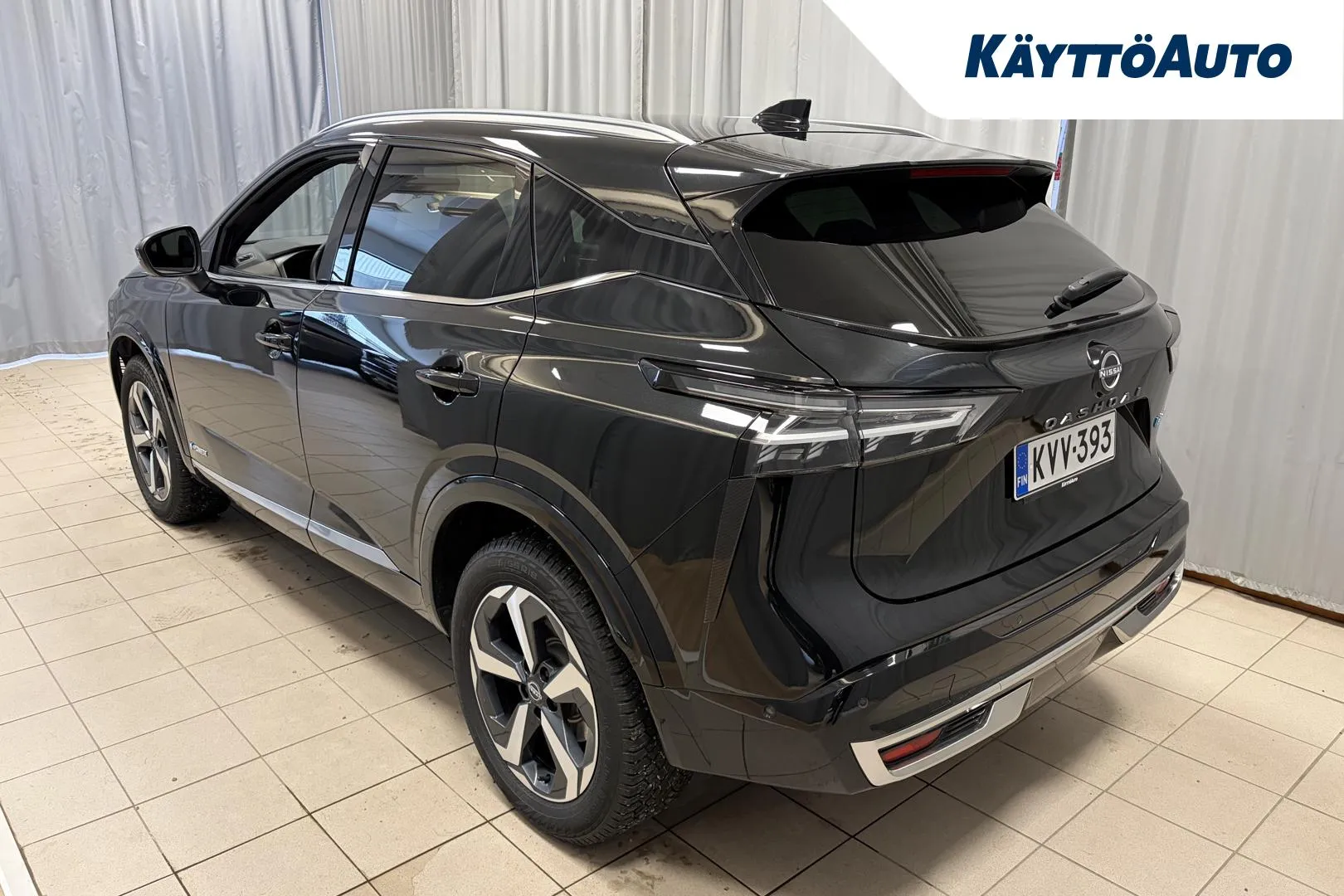 Nissan Qashqai KVV-393 carousel image