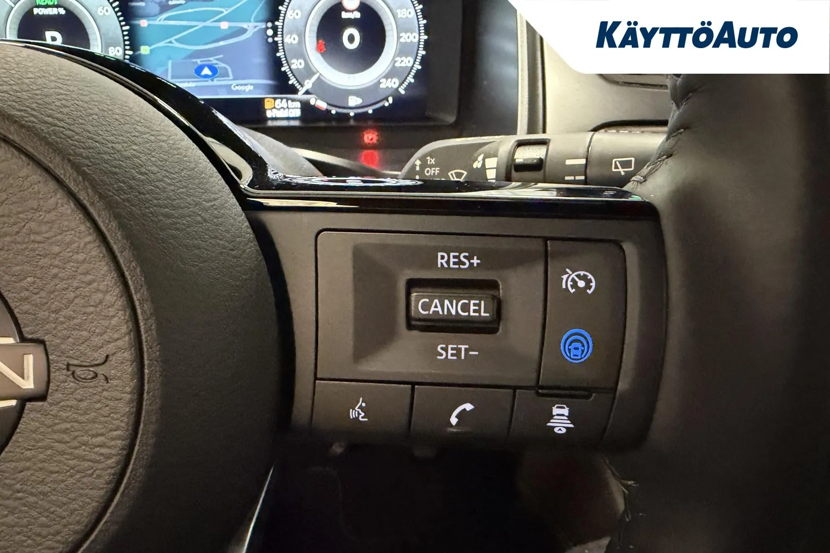 Nissan Qashqai KVV-393 carousel image