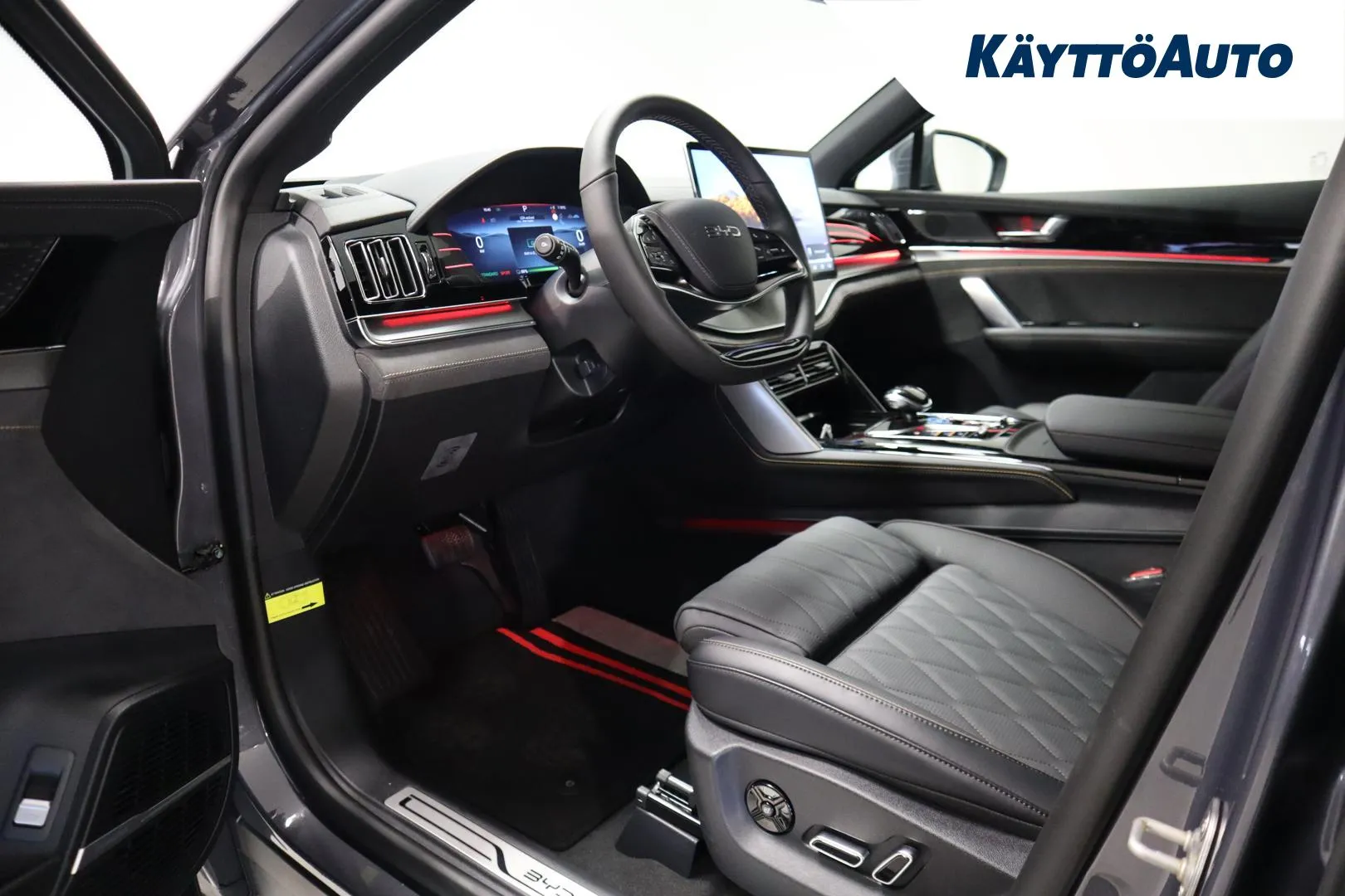 BYD Tang GPZ-160 carousel image