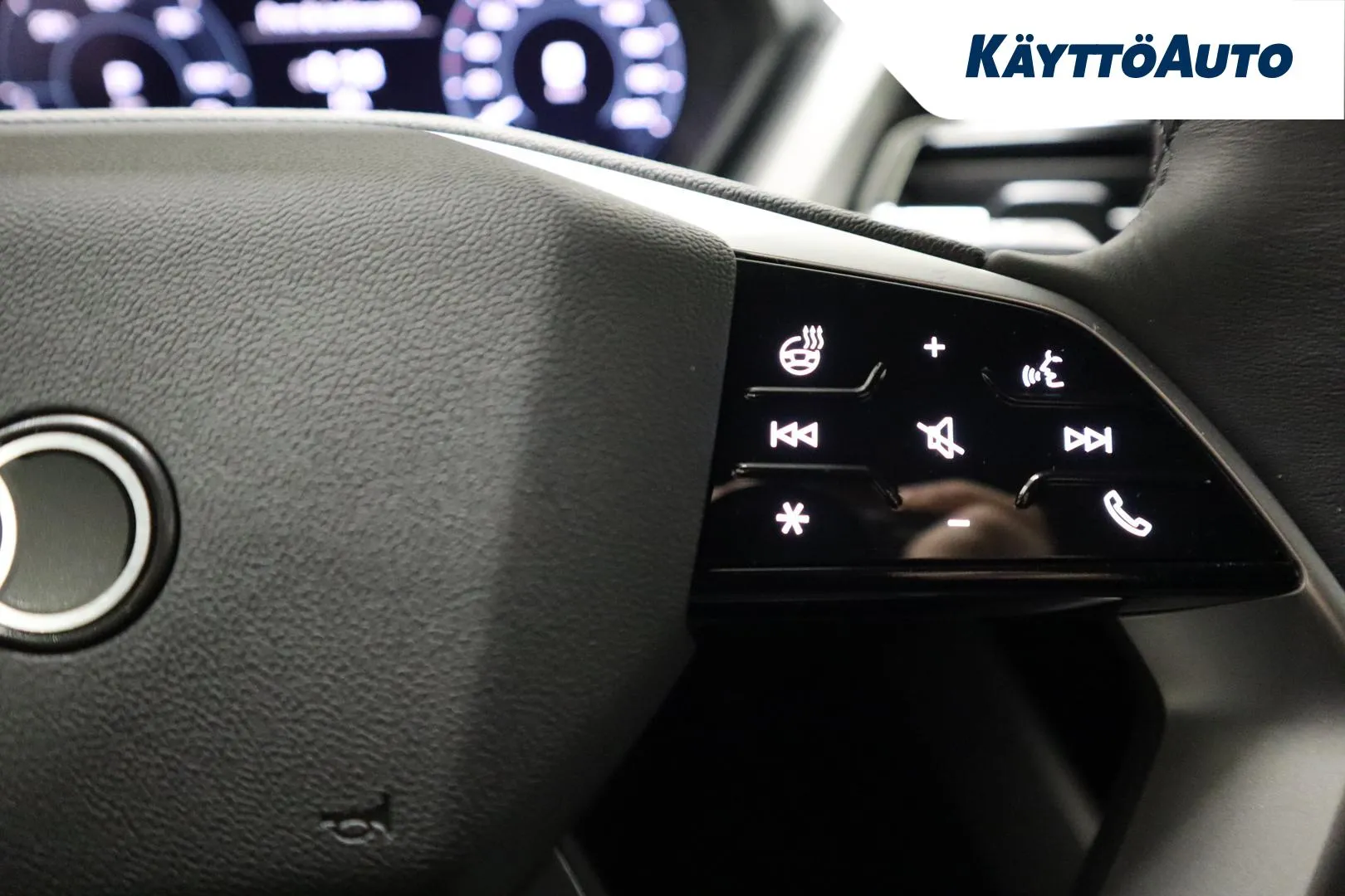 Audi Q4 e-tron KXJ-561 carousel image