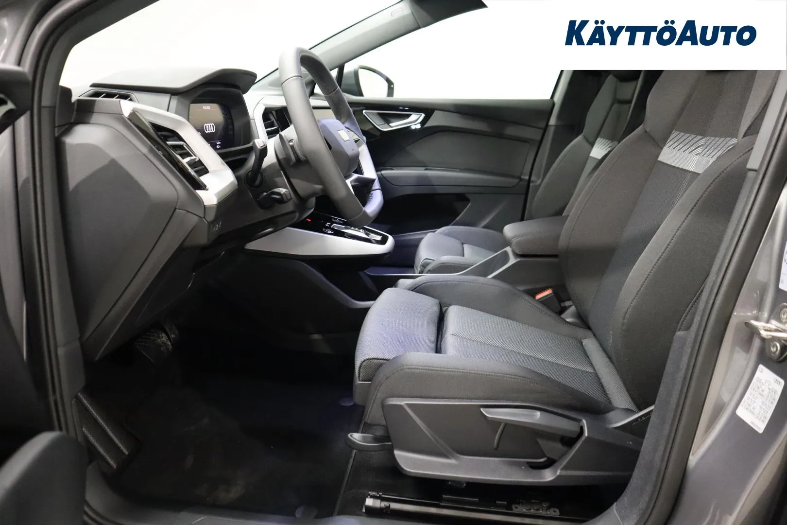 Audi Q4 e-tron KXJ-561 carousel image