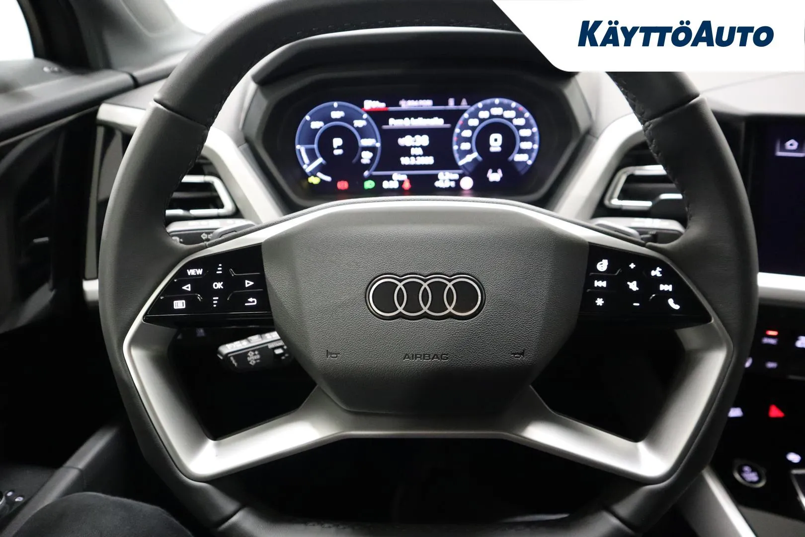 Audi Q4 e-tron KXJ-561 carousel image