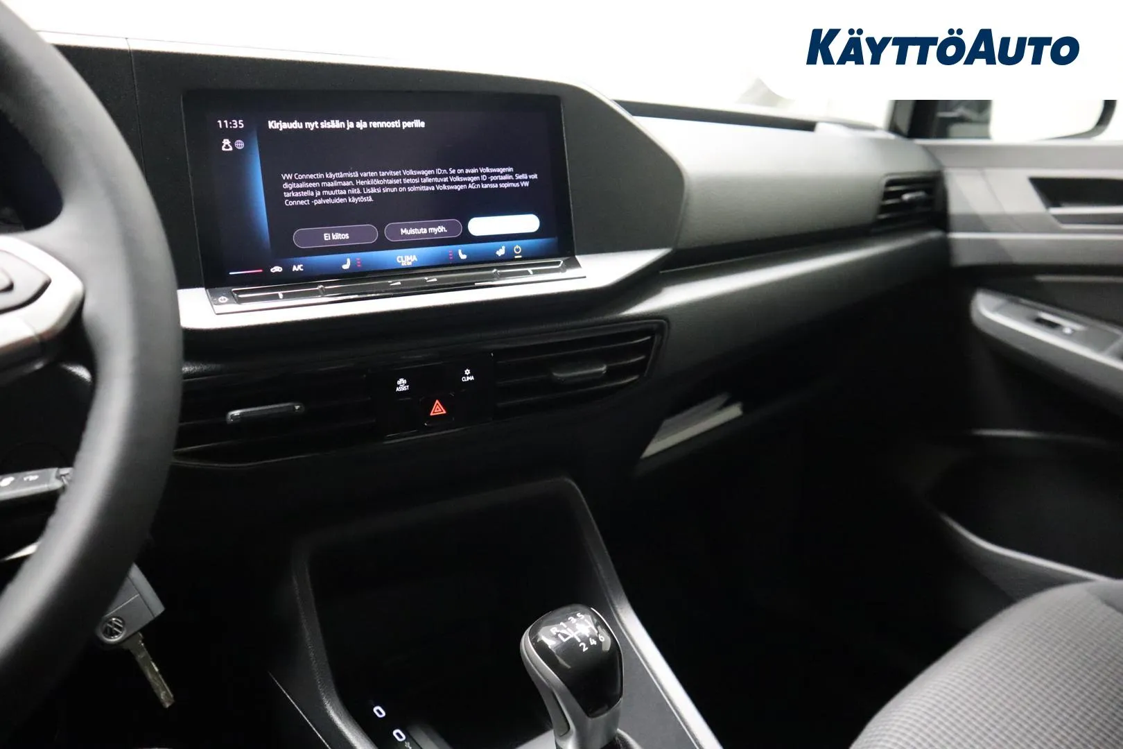 Volkswagen Caddy Maxi 729916 carousel image