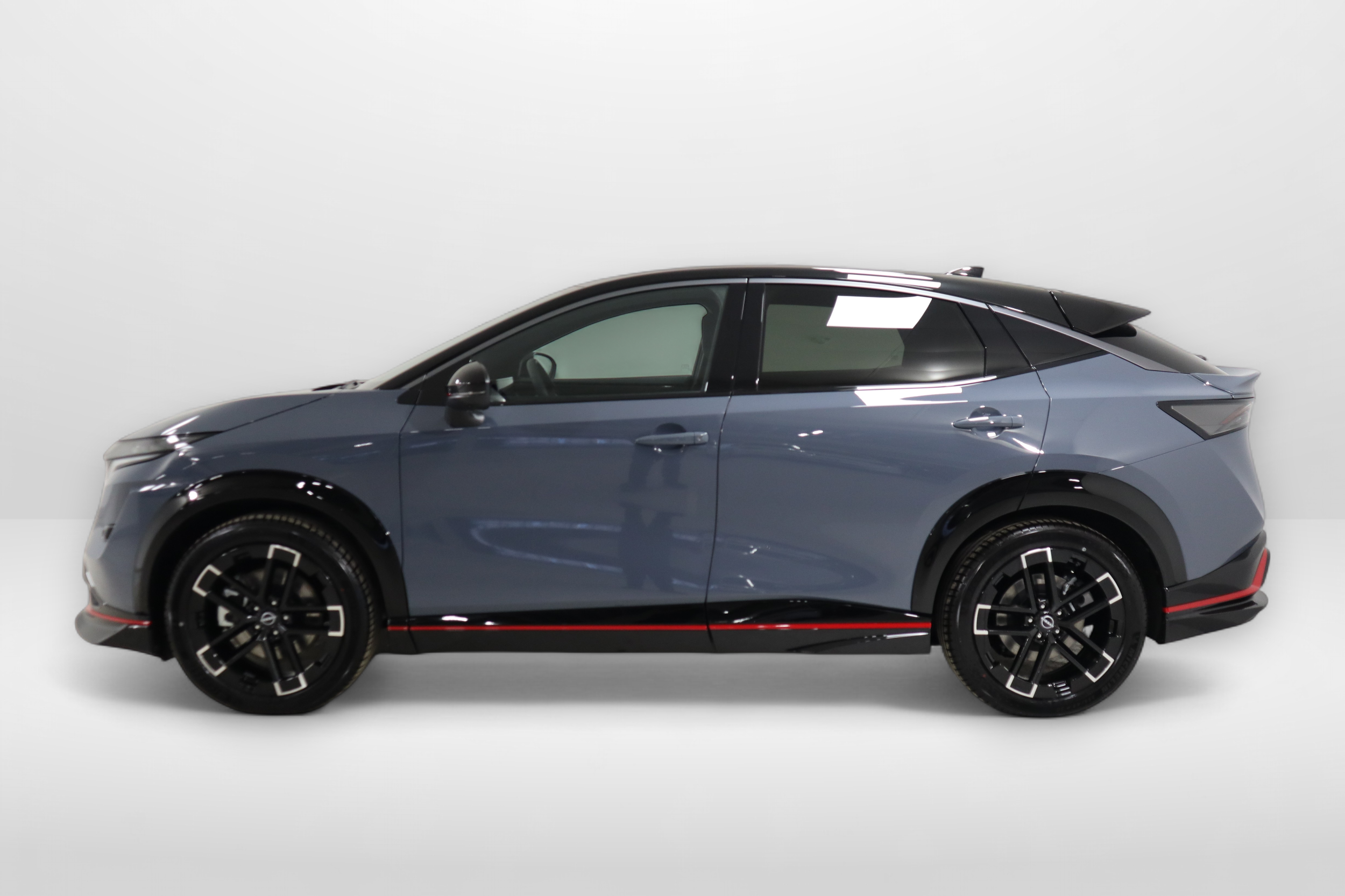 Nissan Ariya 2025, kuva 6/30