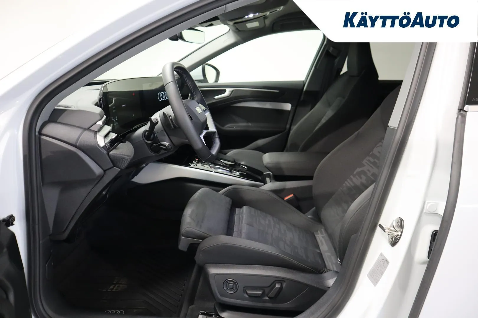 Audi A6 CSK-224 carousel image