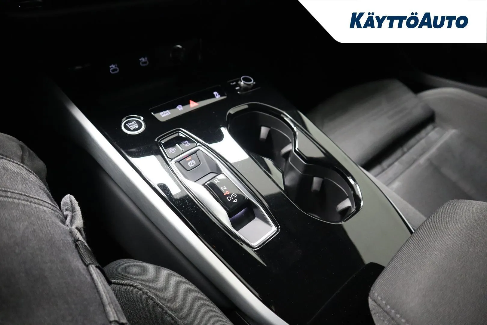 Audi A6 CSK-224 carousel image