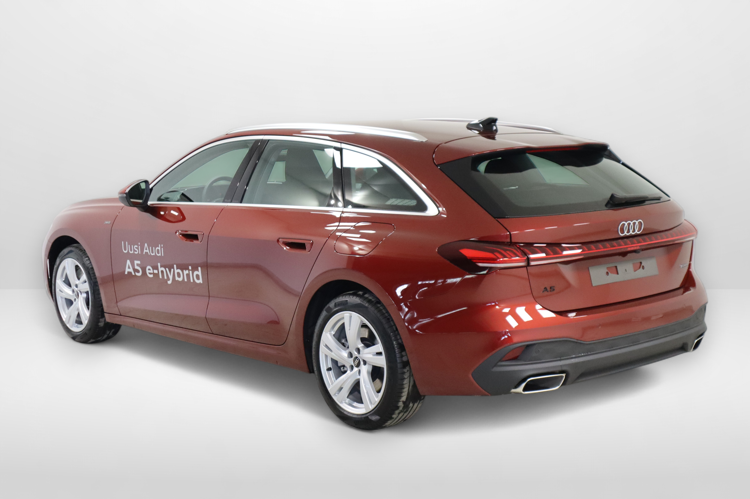 Audi A5 Avant e-hybrid quattro 220 kW 2025, kuva 5/22