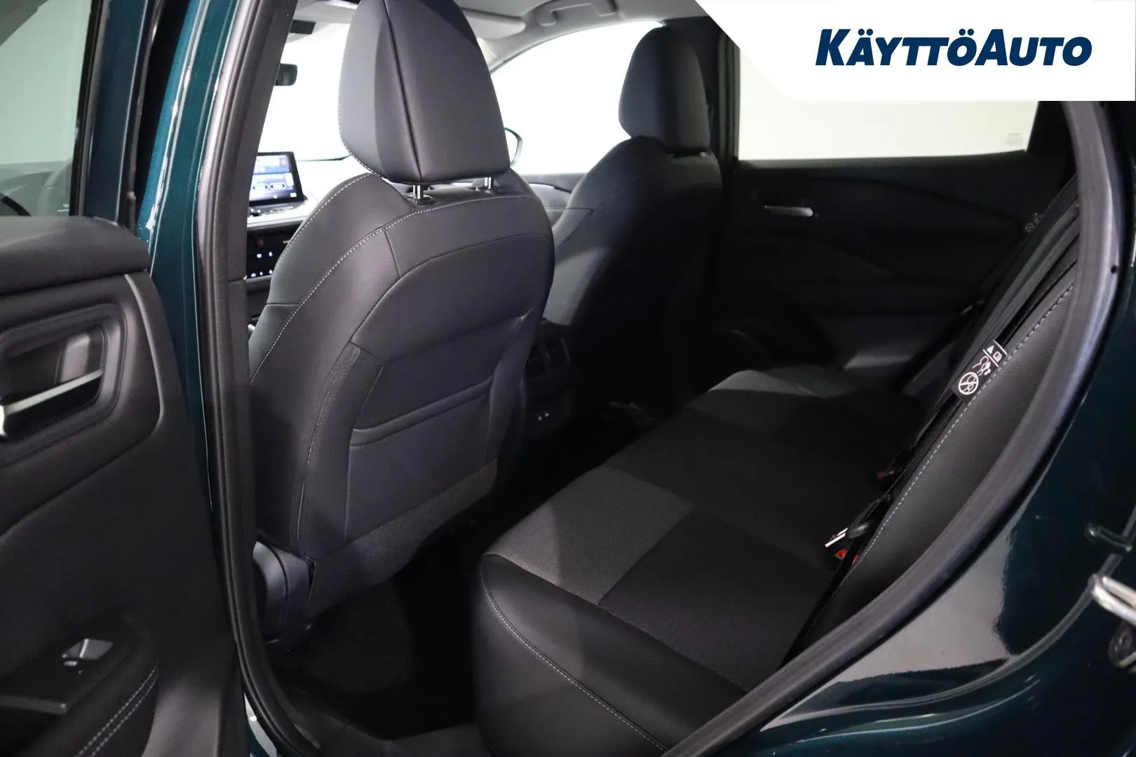 Nissan Qashqai GRJ-318 carousel image