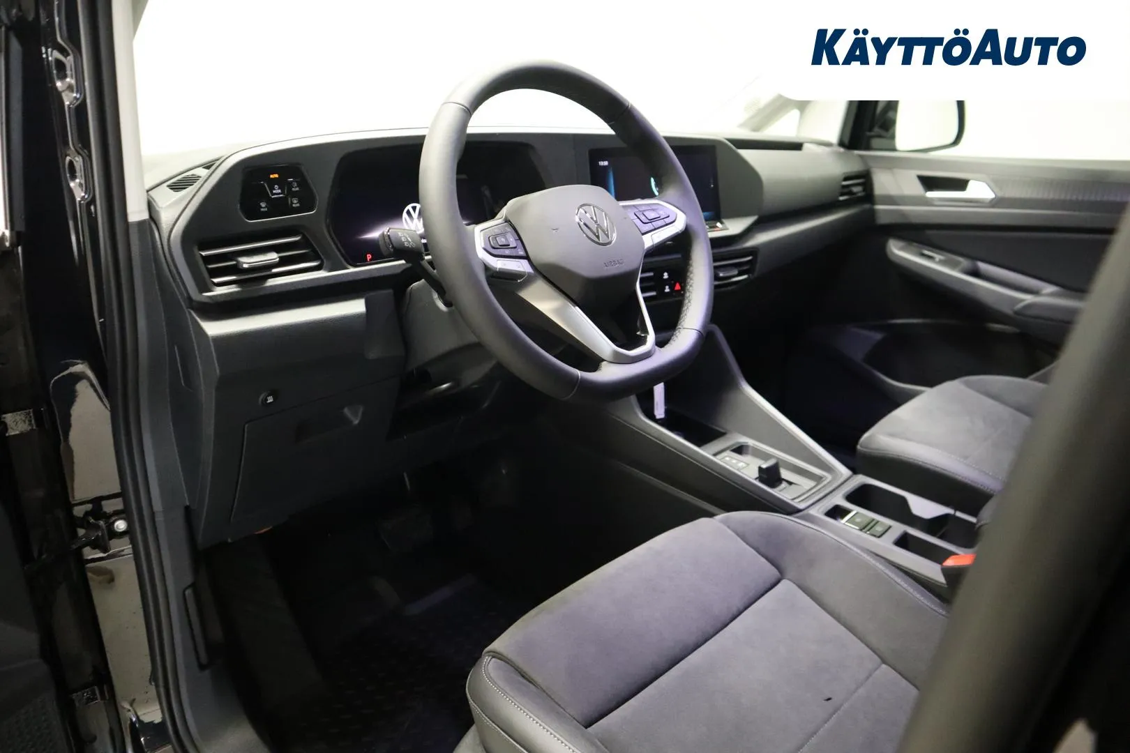 Volkswagen Caddy Maxi JOC-394 carousel image