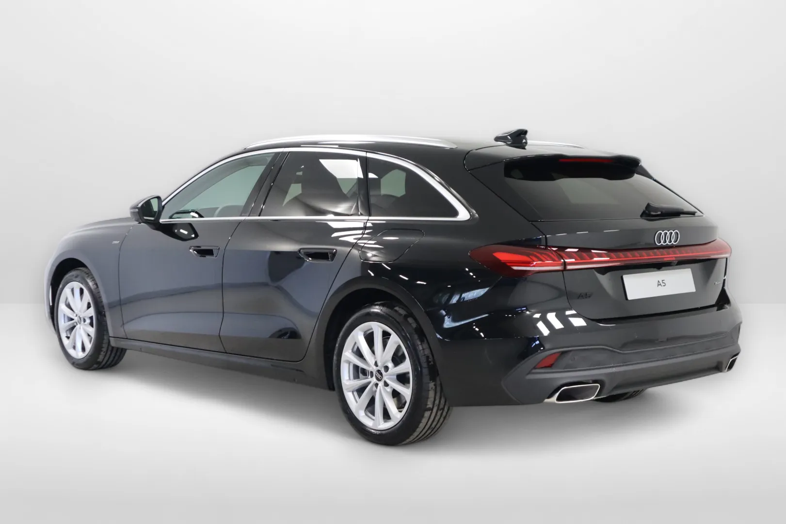 AUDI A5 CSL-231 carousel image