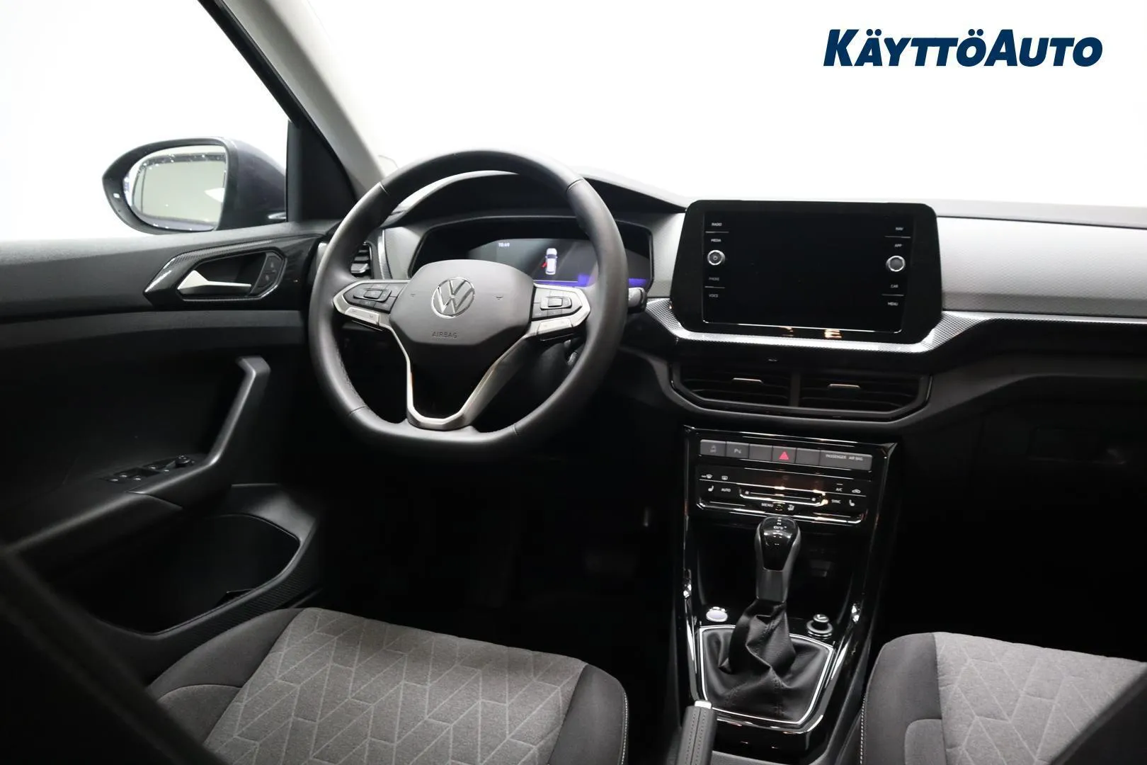 Volkswagen T-Cross ISJ-257 carousel image