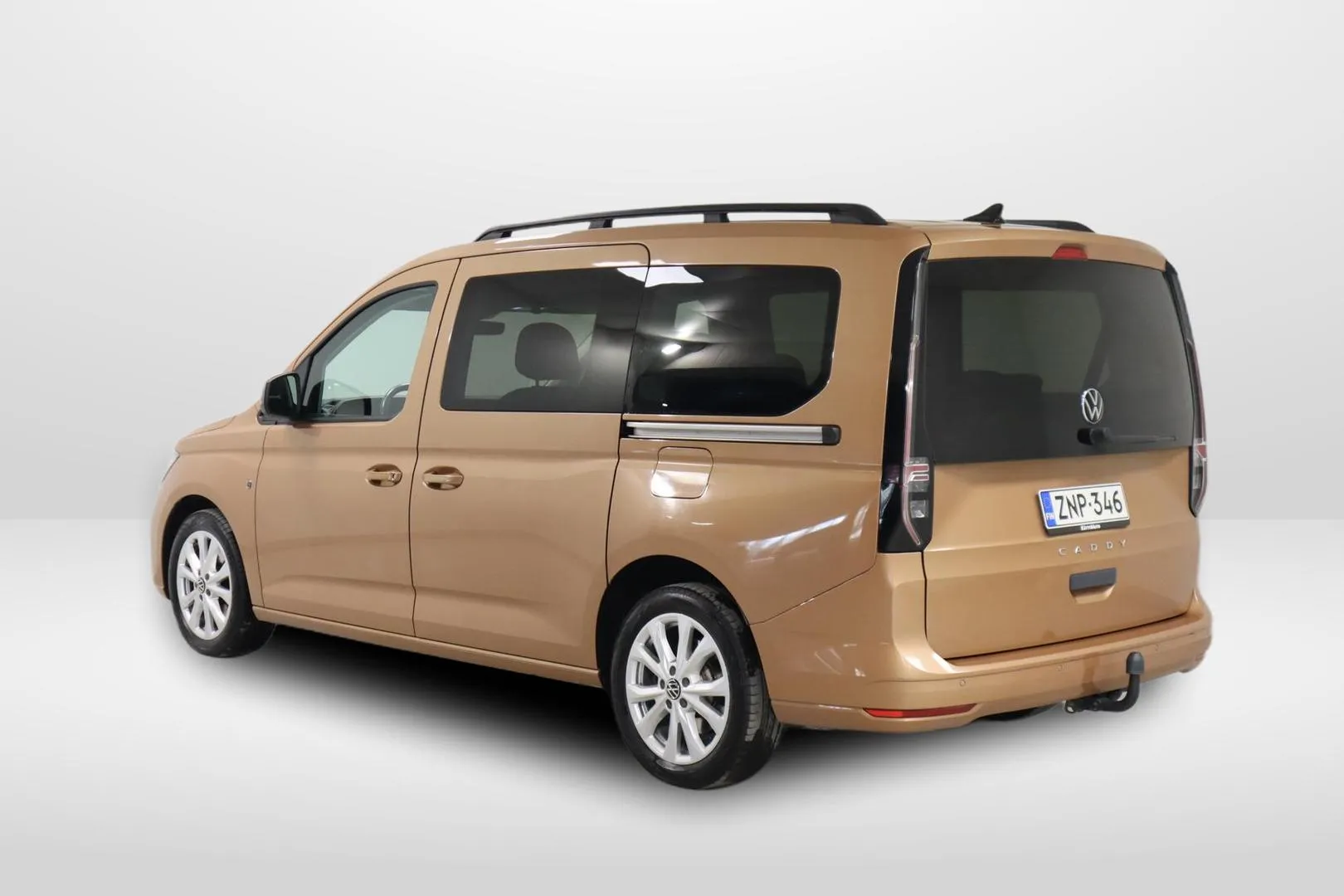 Volkswagen Caddy Maxi ZNP-346 carousel image