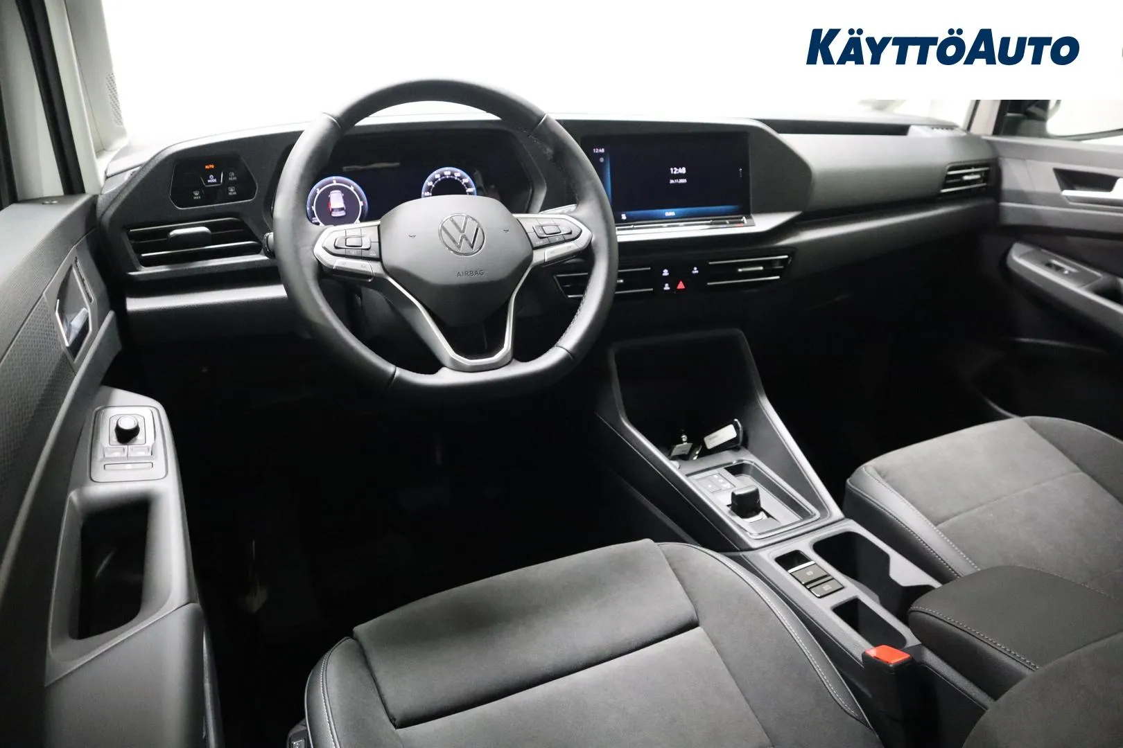 Volkswagen Caddy Maxi ZPS-827 carousel image