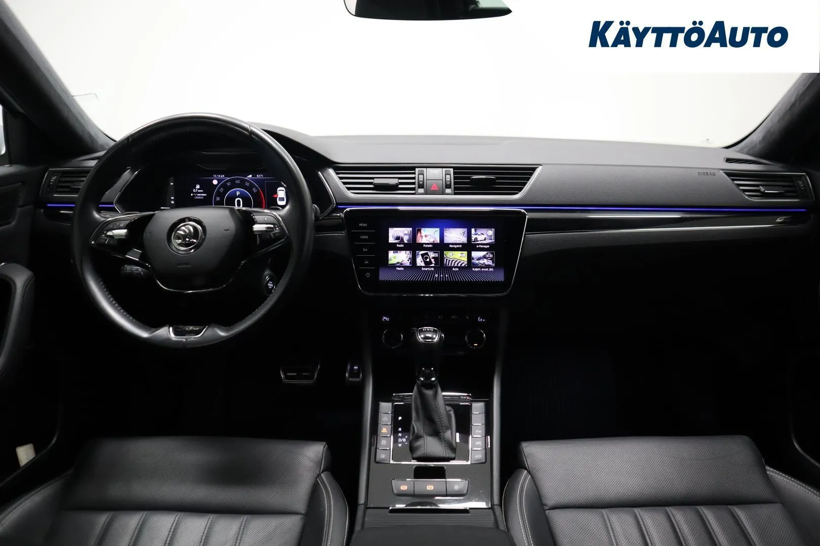 Skoda Superb JTS-500 carousel image