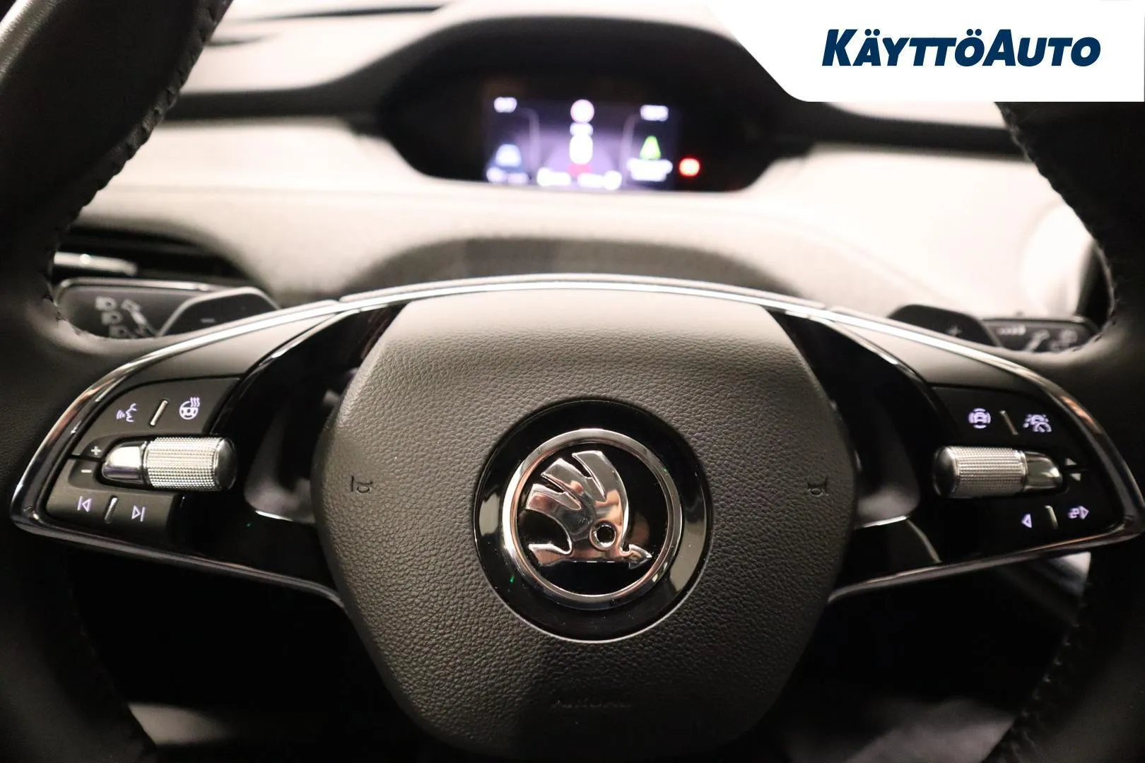 Skoda Enyaq LSE-183 carousel image