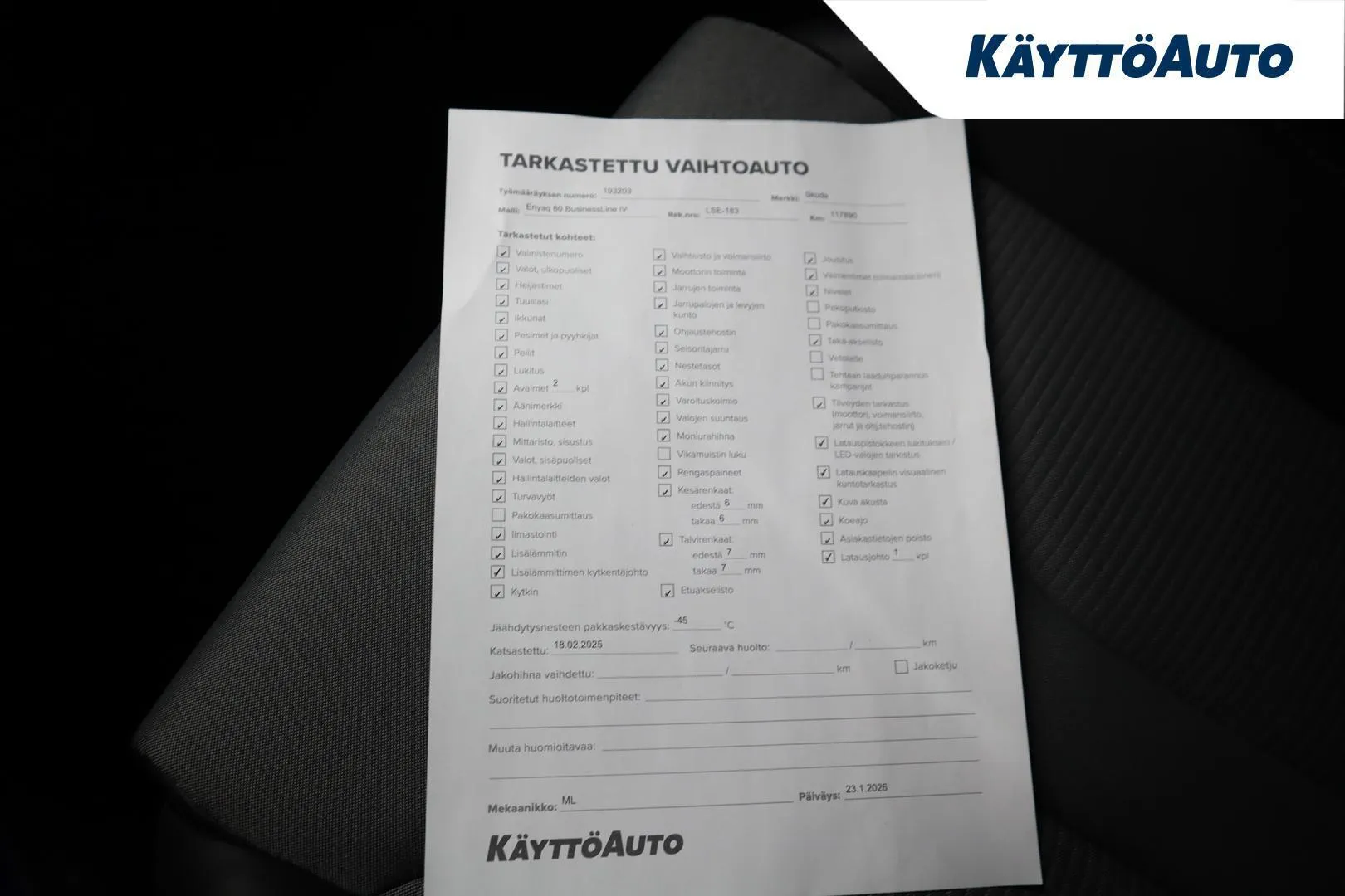 Skoda Enyaq LSE-183 carousel image