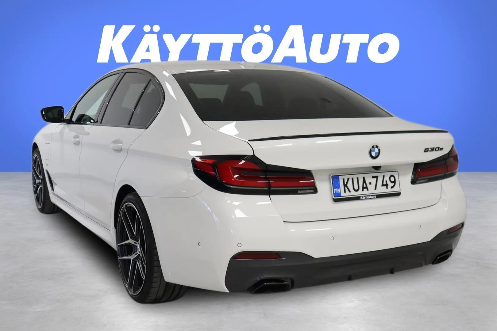 BMW 530 KUA-749 carousel image