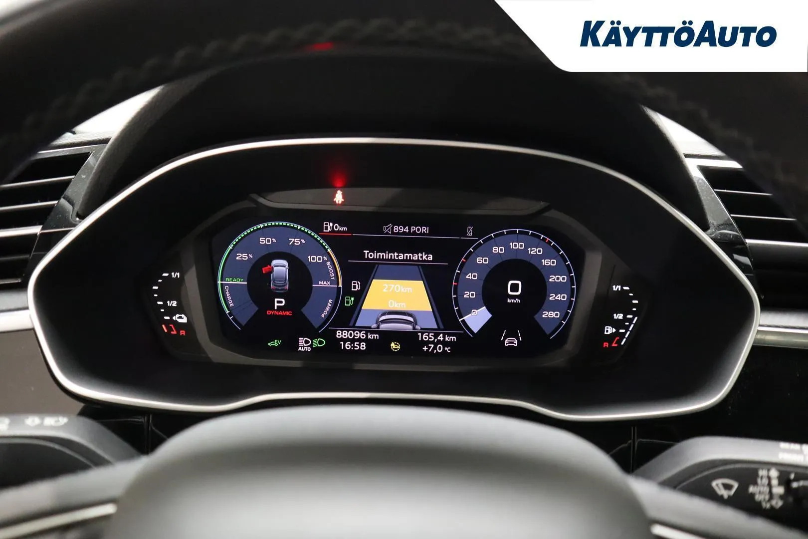 Audi Q3 IPS-869 carousel image