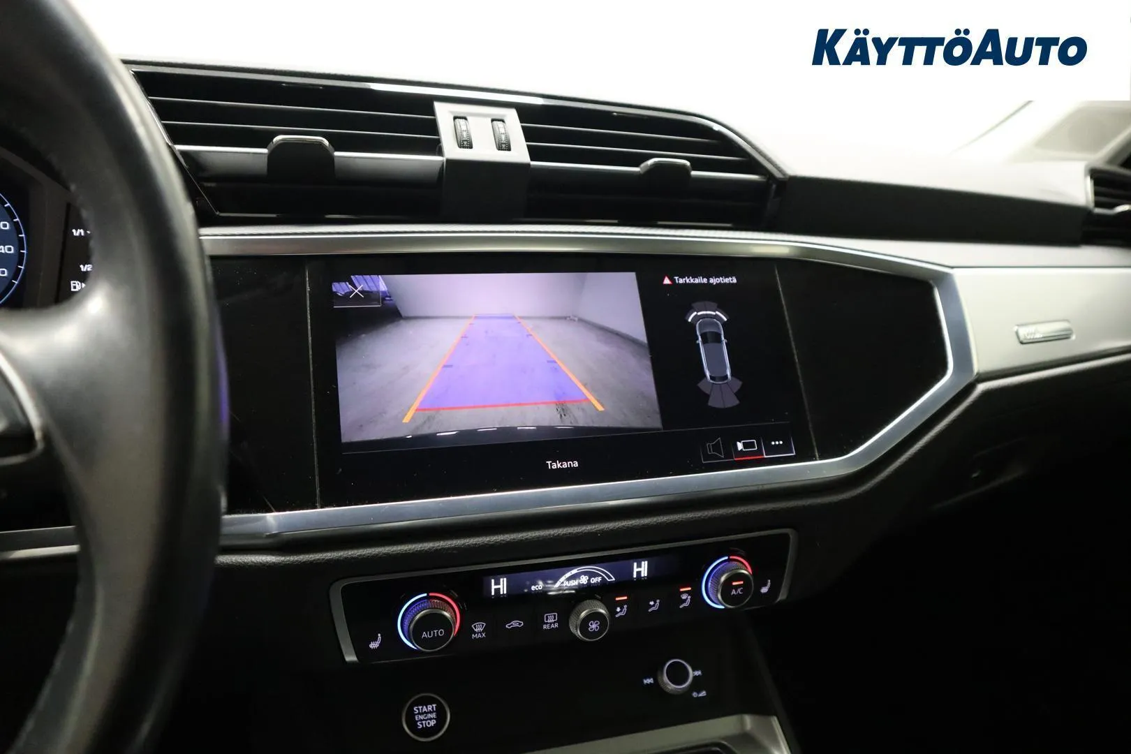 Audi Q3 IPS-869 carousel image