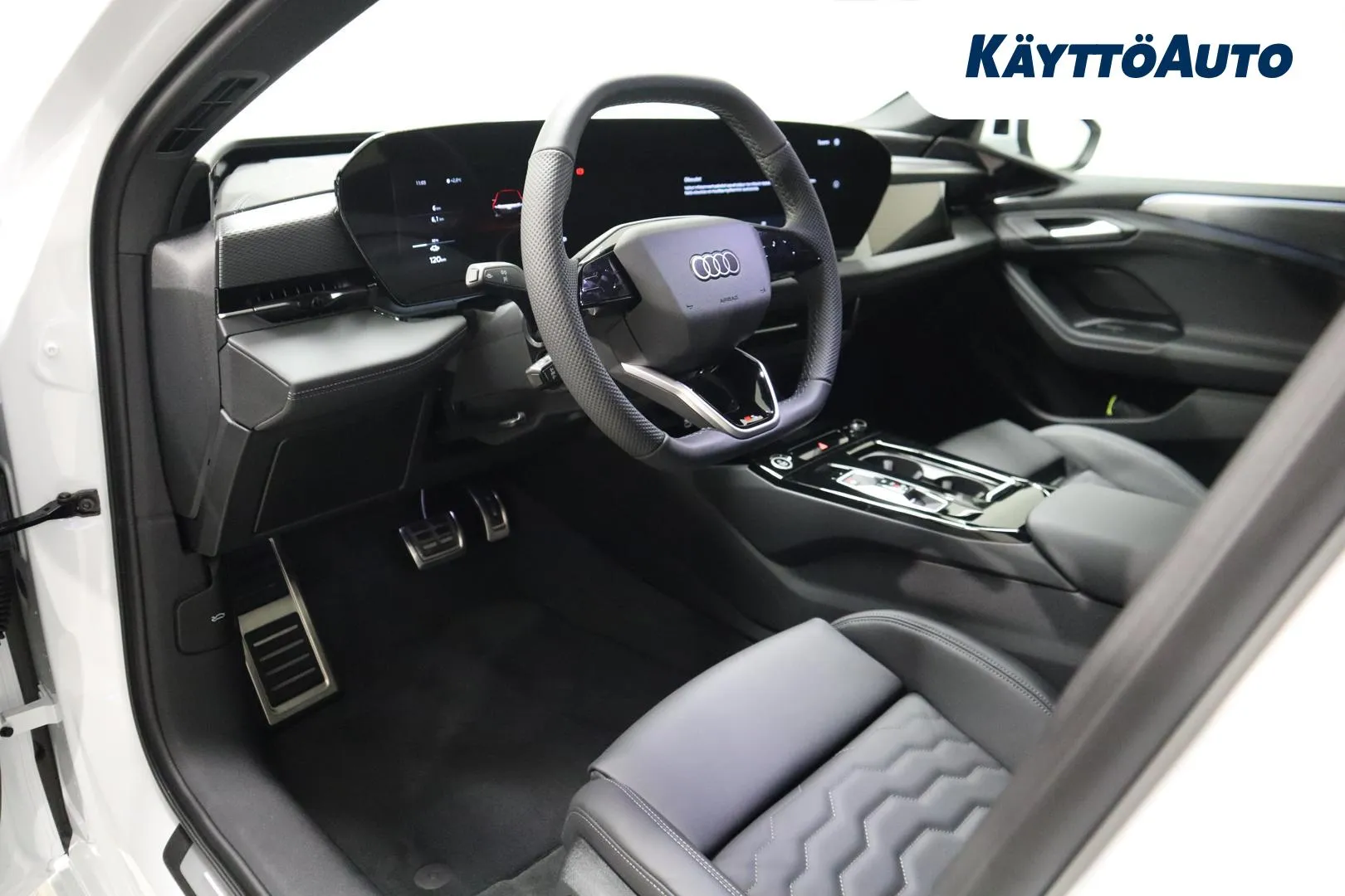 Audi A6 e-tron KXO-382 carousel image