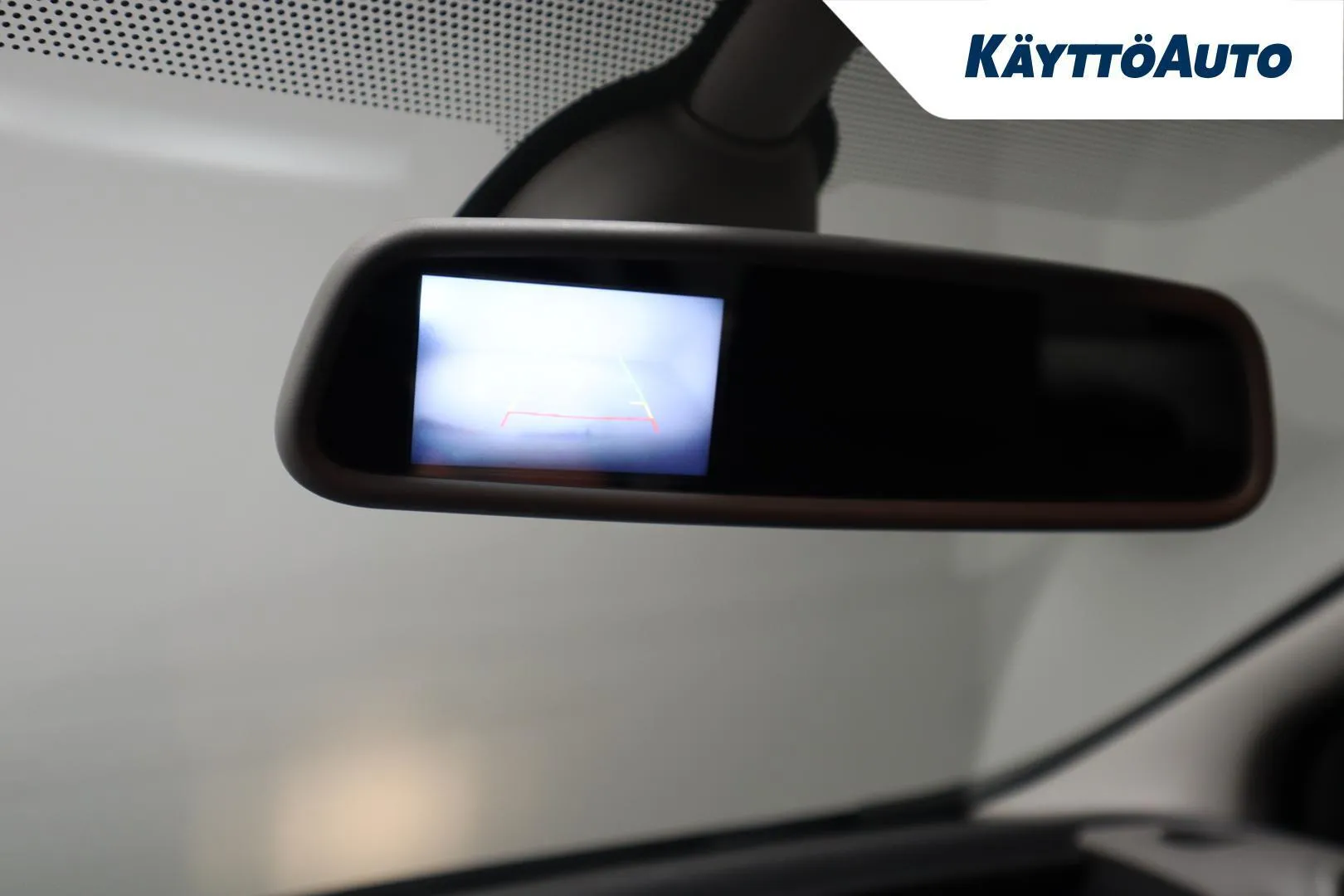 Renault Trafic CLI-156 carousel image