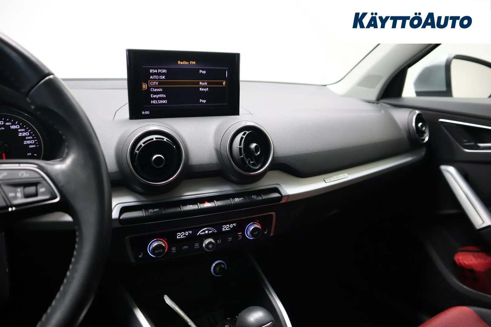 Audi Q2 EPK-588 carousel image