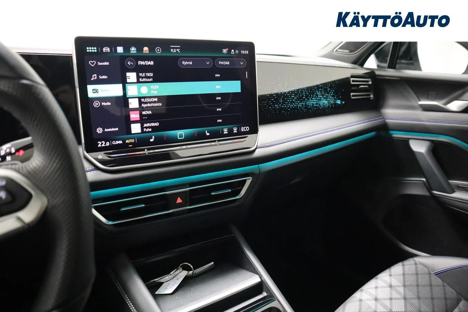 VOLKSWAGEN Tiguan ZPC-619 carousel image