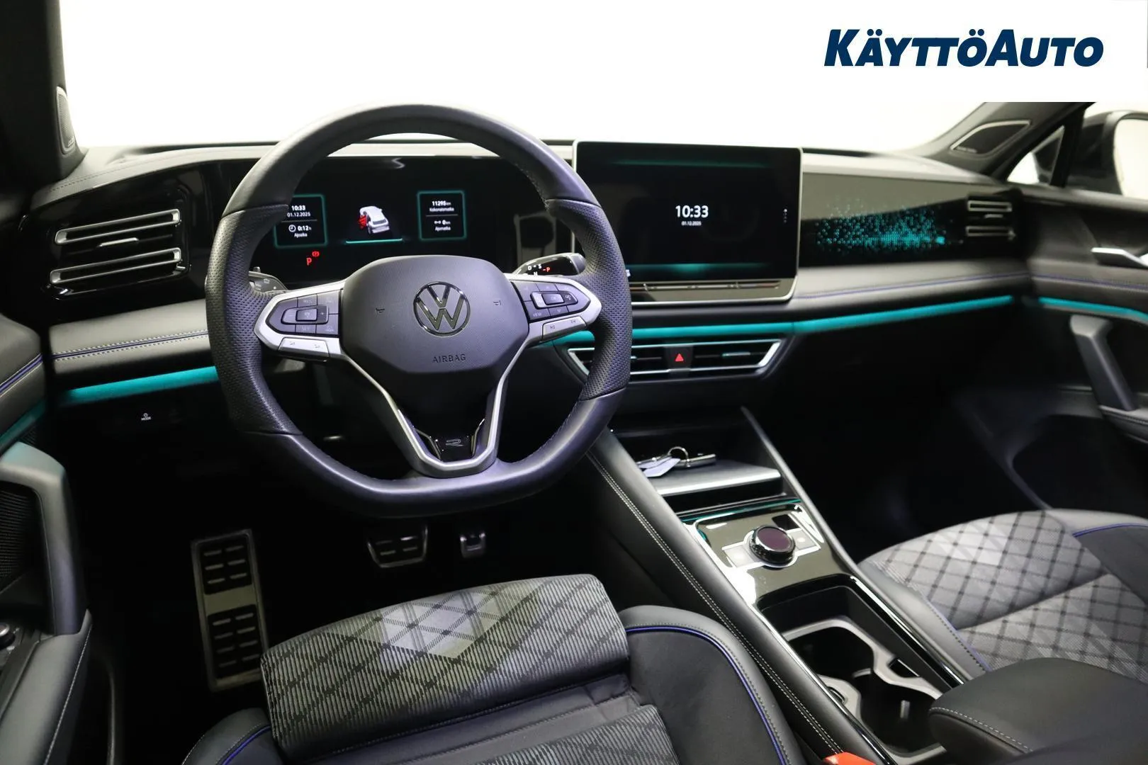 VOLKSWAGEN Tiguan ZPC-619 carousel image