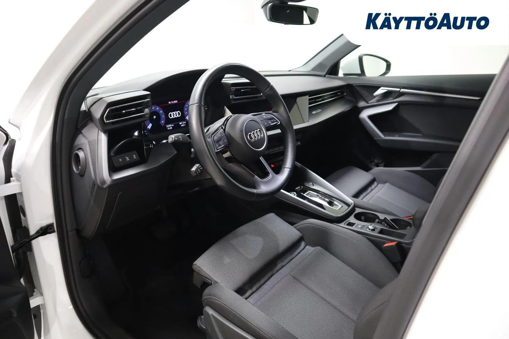 AUDI A3 JNN-461 carousel image