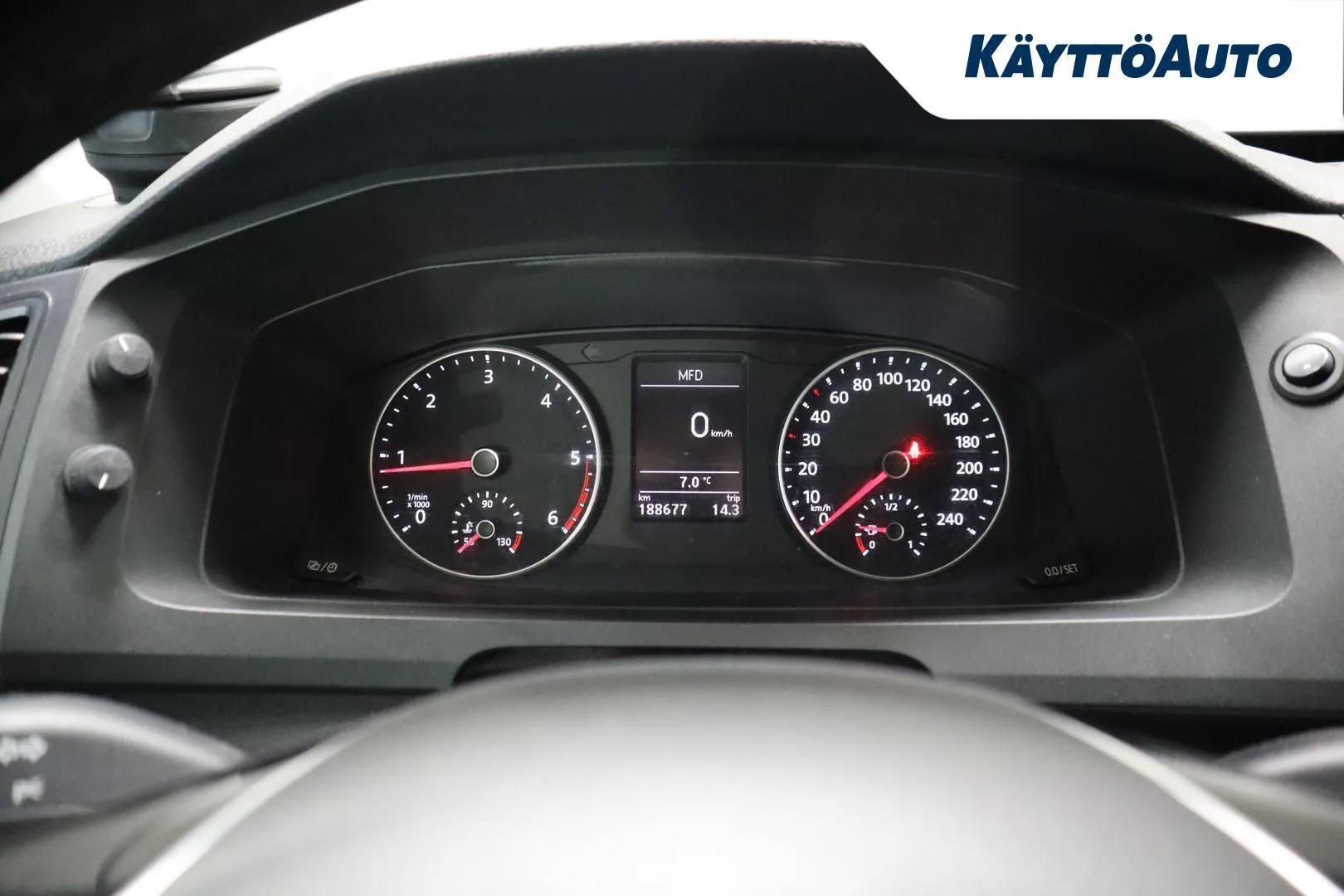 VOLKSWAGEN Transporter FRC-337 carousel image