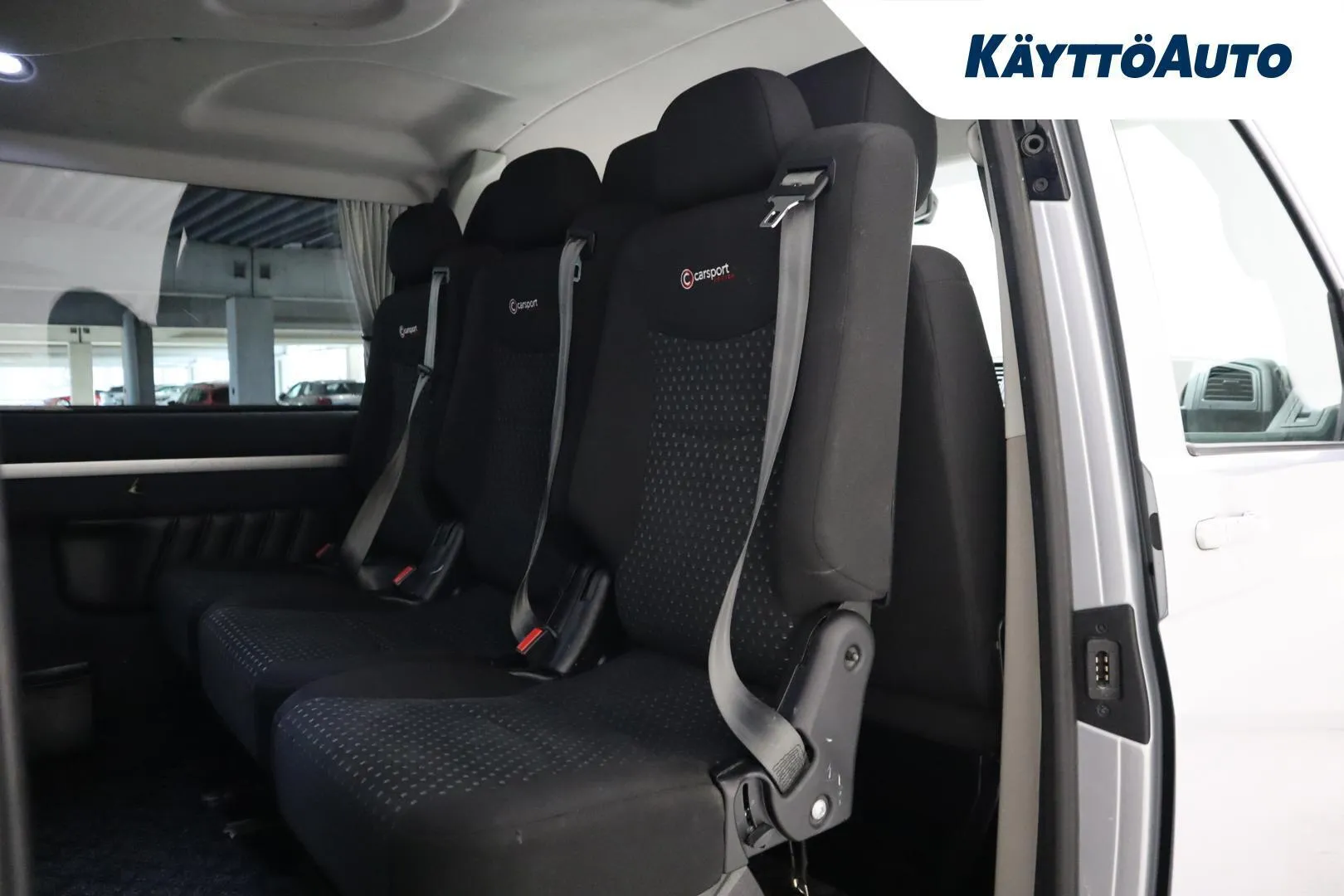 VOLKSWAGEN Transporter FRC-337 carousel image