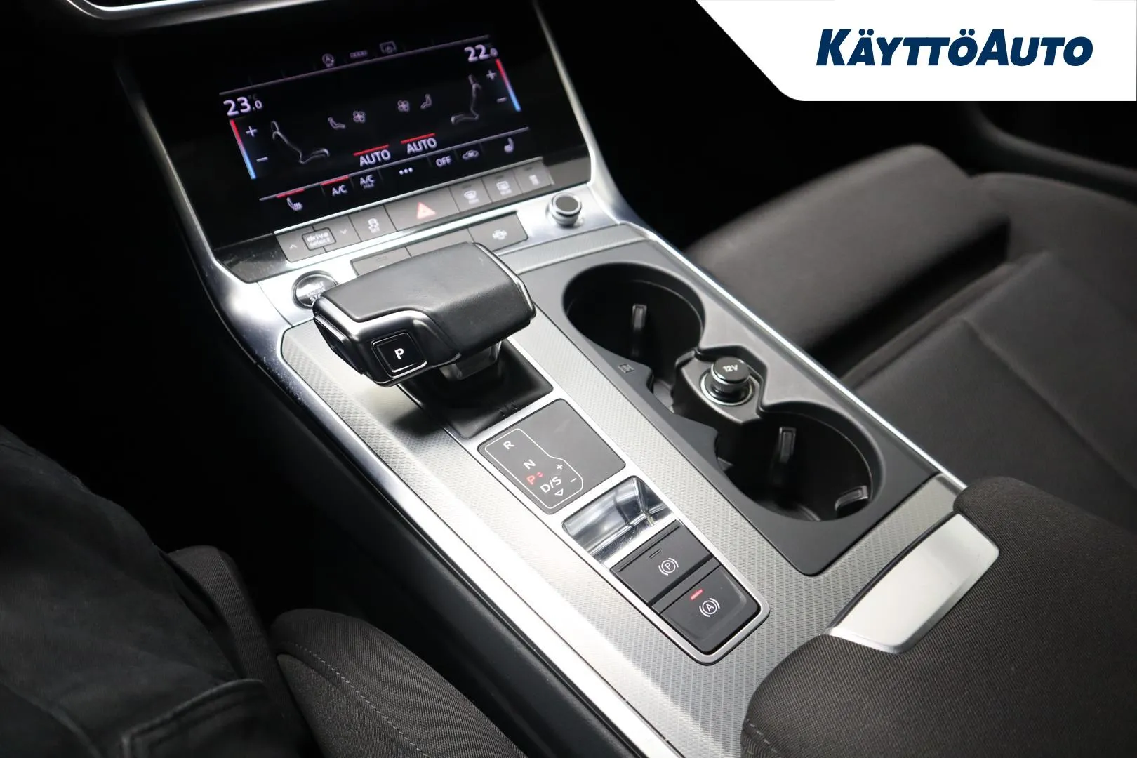 AUDI A6 CPO-400 carousel image