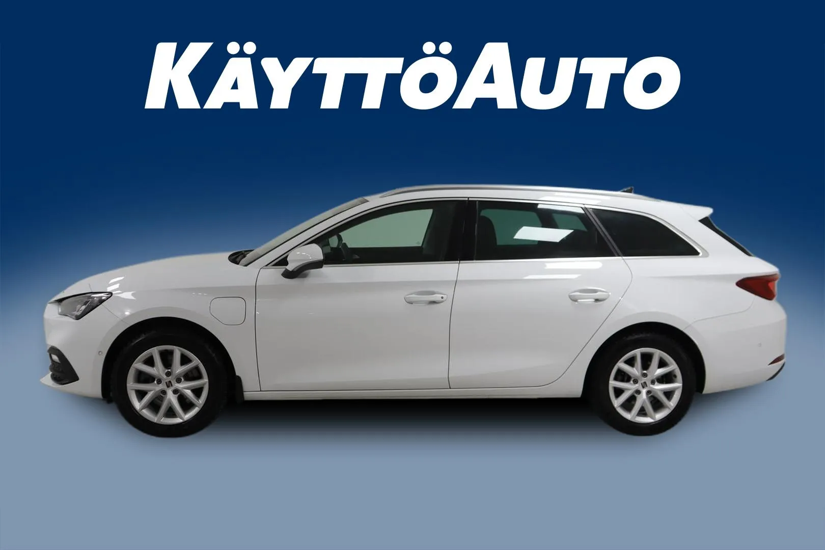 SEAT Leon Sportstourer RUL-105 carousel image