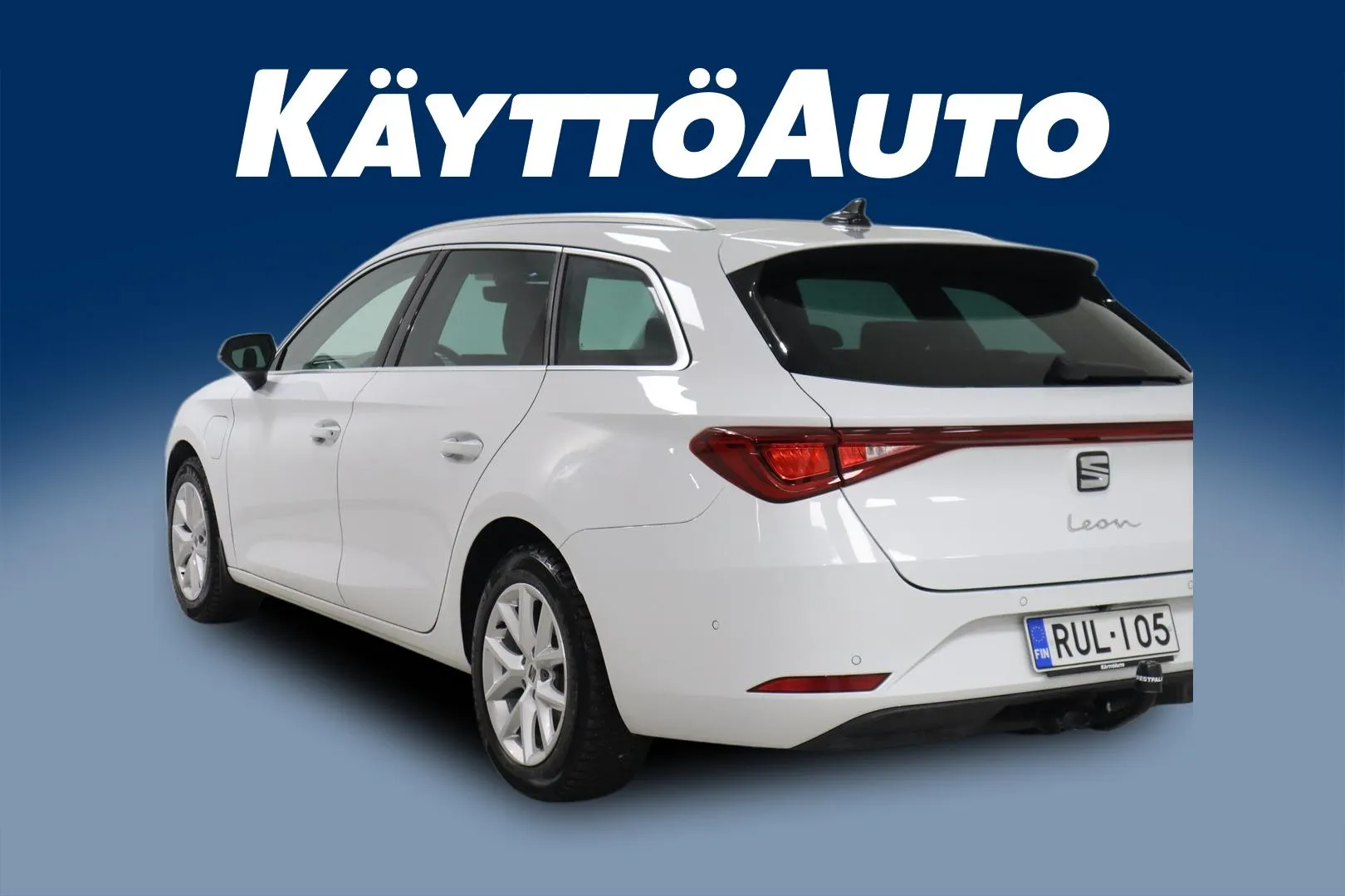 SEAT Leon Sportstourer RUL-105 carousel image