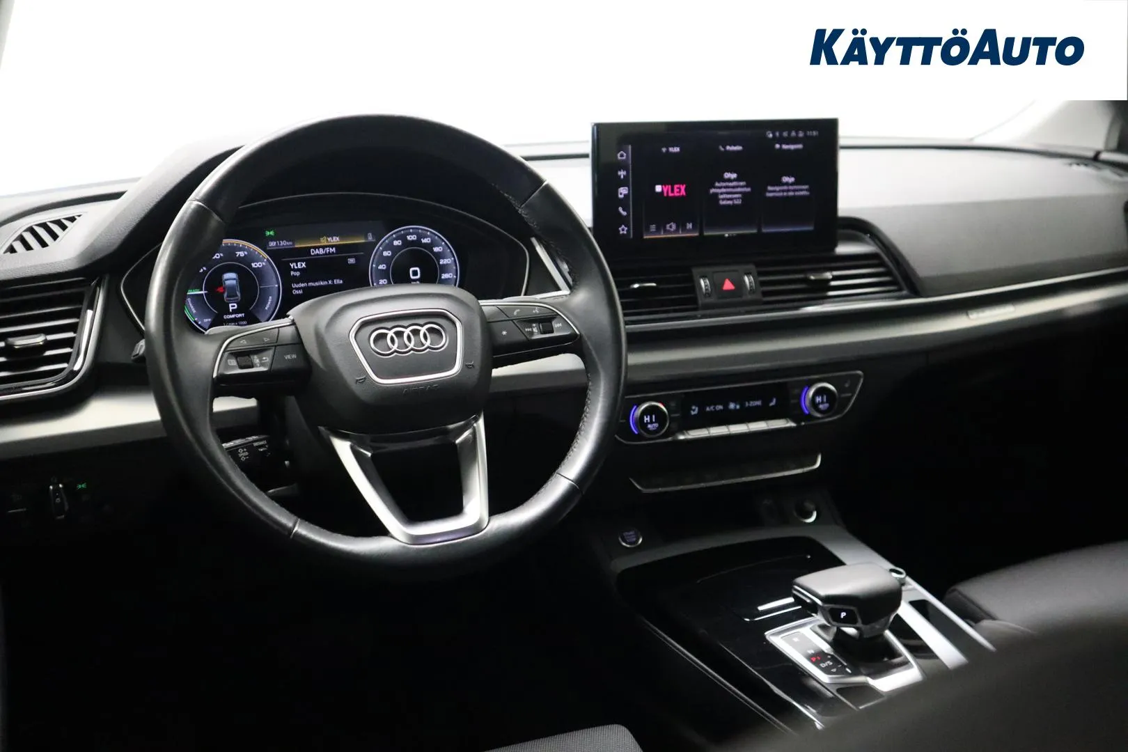 Audi Q5 YYB-538 carousel image