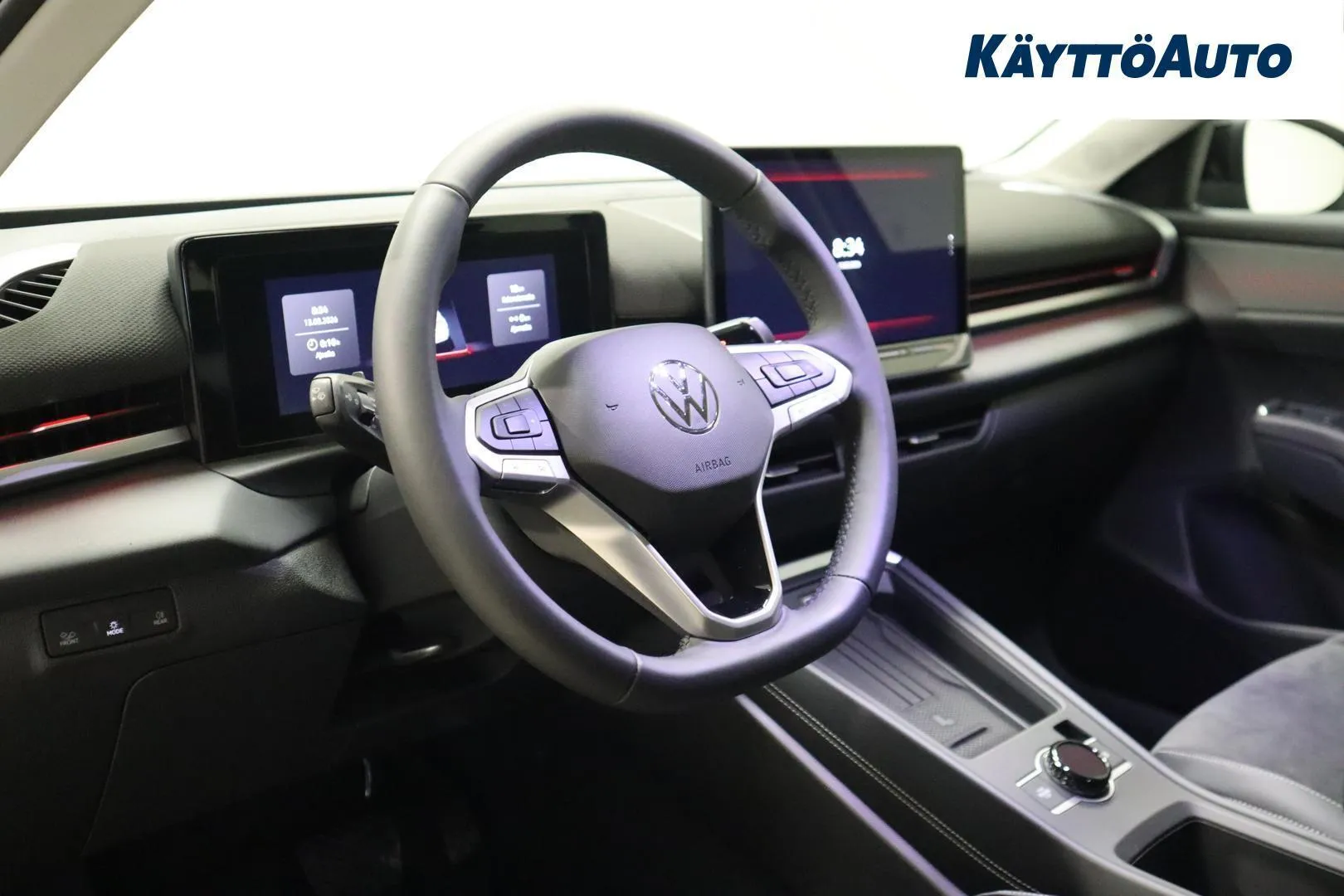 Volkswagen T-Roc SRP-795 carousel image