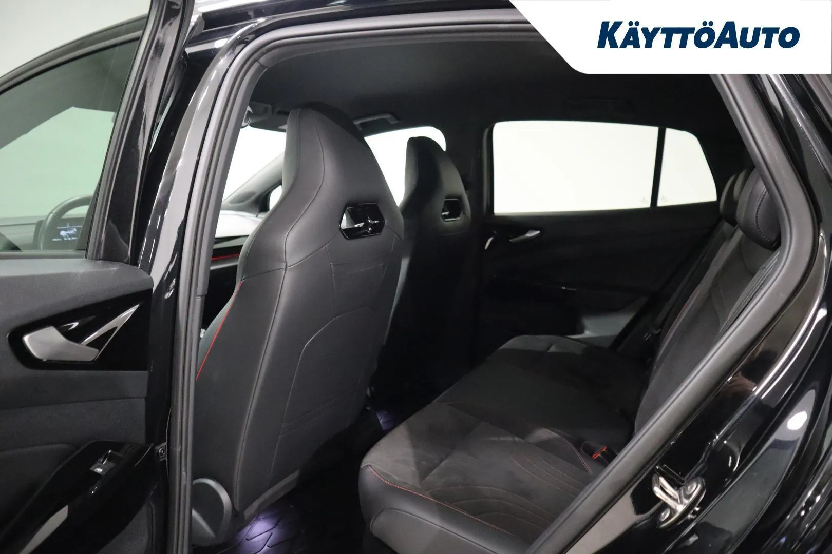 VOLKSWAGEN ID.5 NNJ-557 carousel image