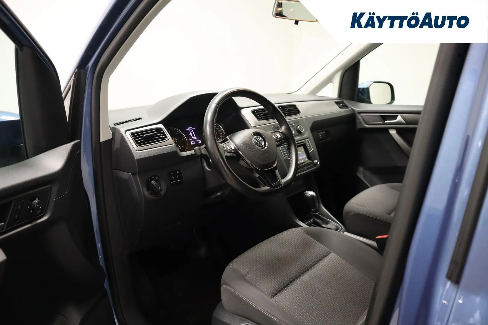 Volkswagen Caddy Maxi KTN-665 carousel image