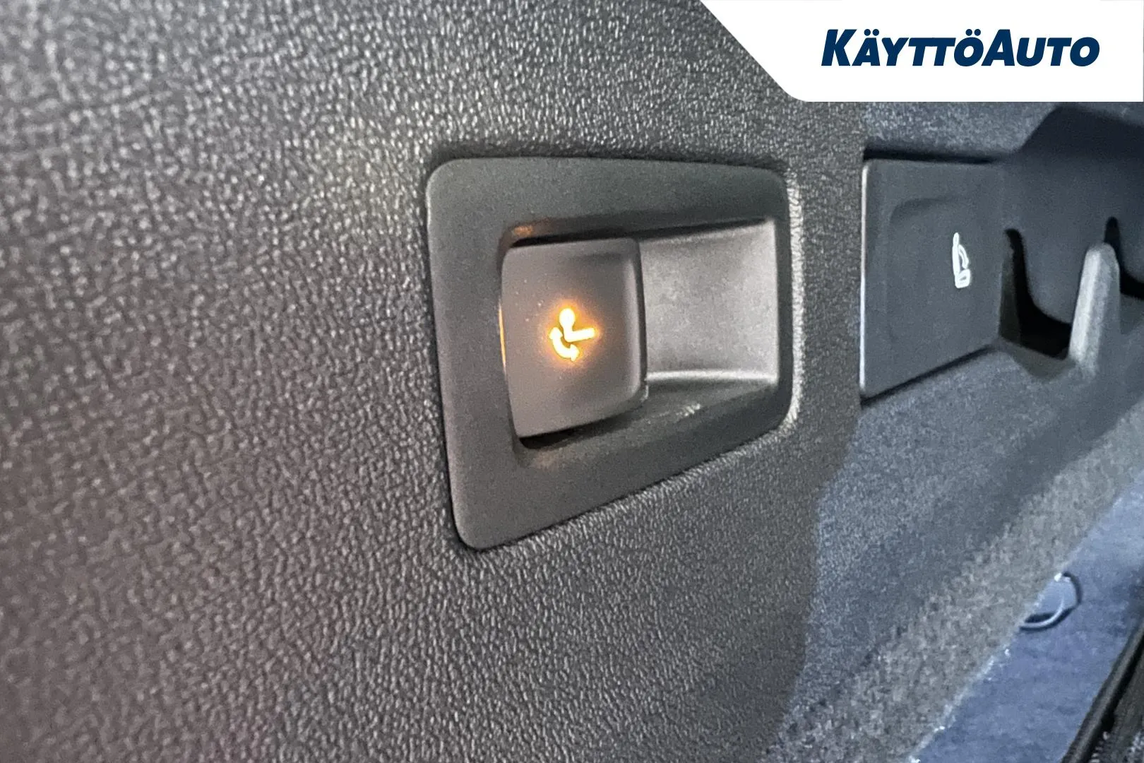 Volkswagen ID.7 RXN-449 carousel image