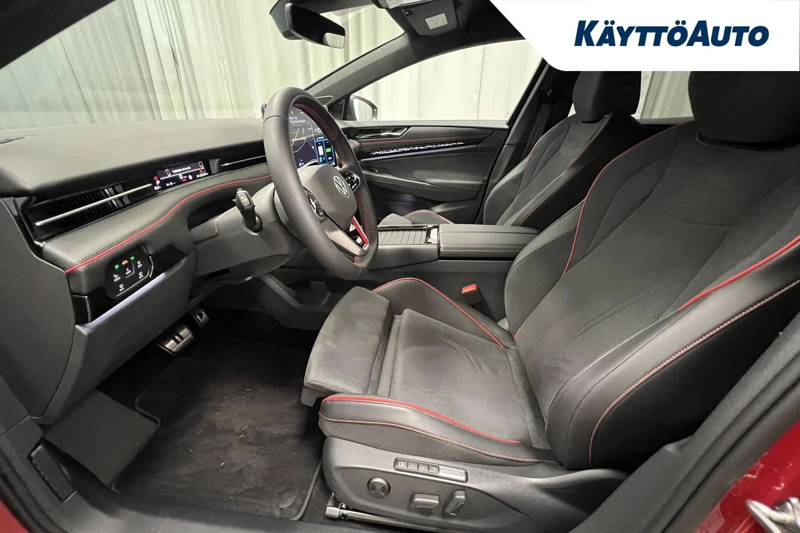 Volkswagen ID.7 RXN-449 carousel image