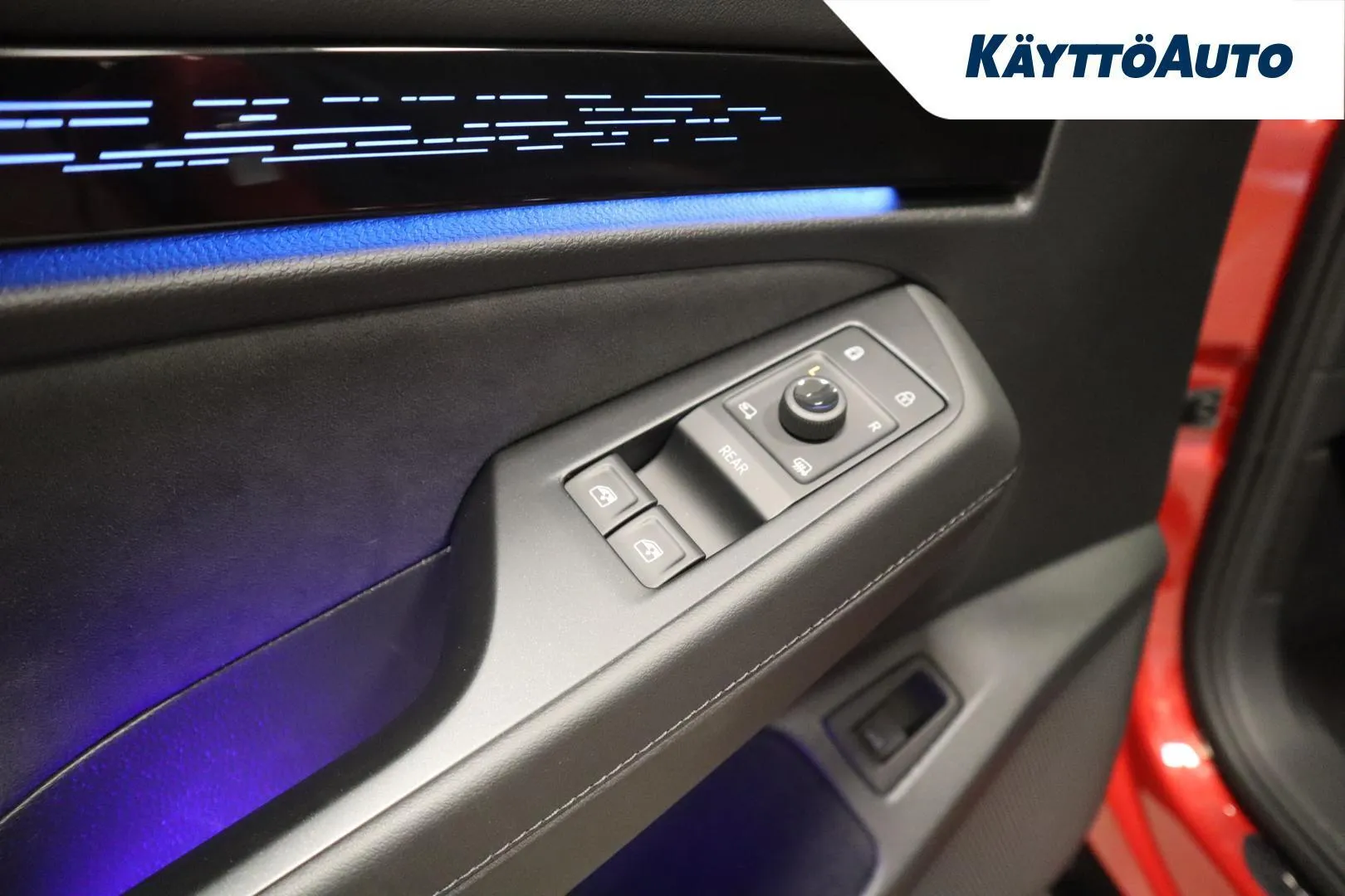 Volkswagen ID.7 RXN-449 carousel image