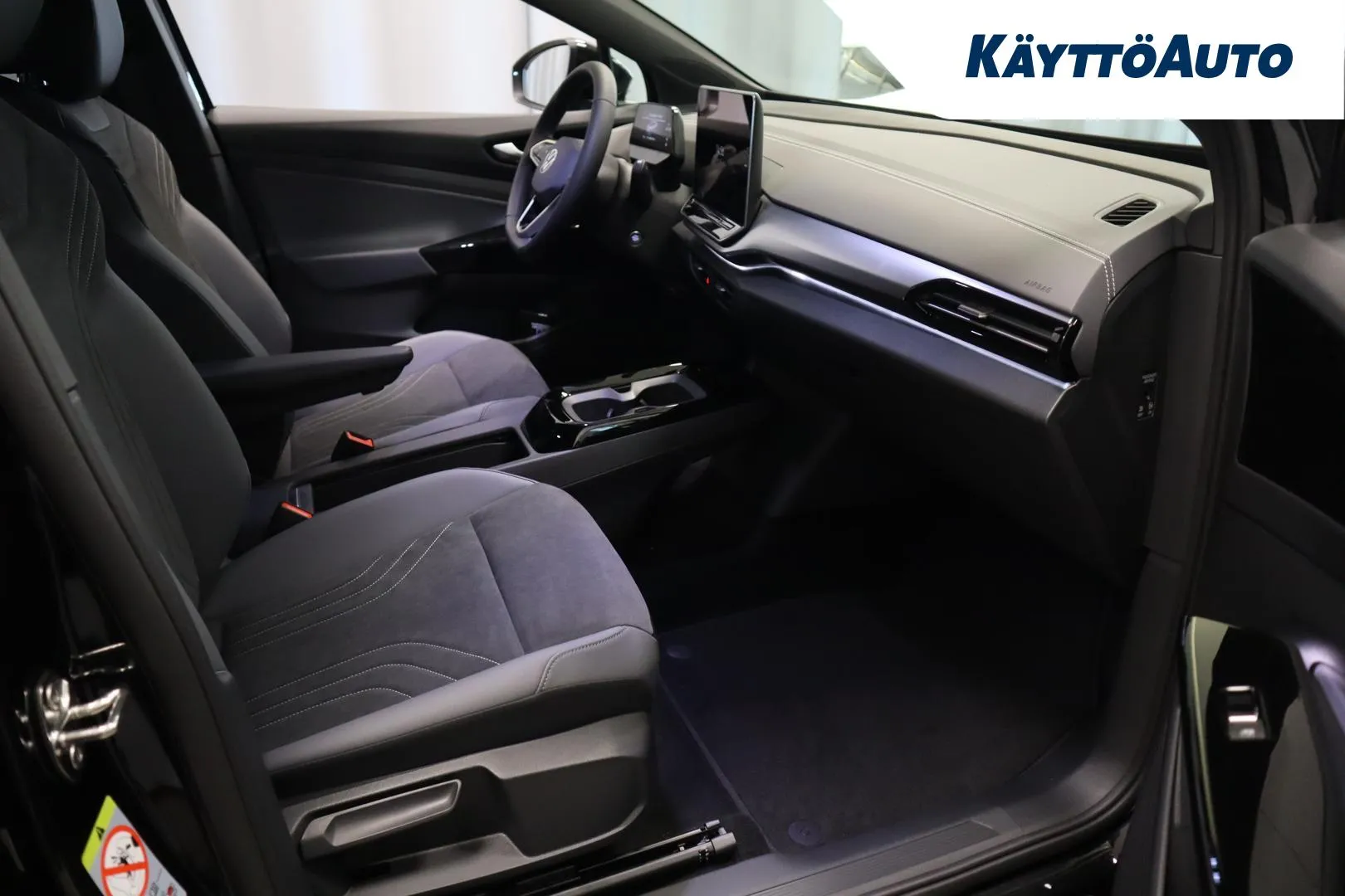 Volkswagen ID.4 YYF-791 carousel image